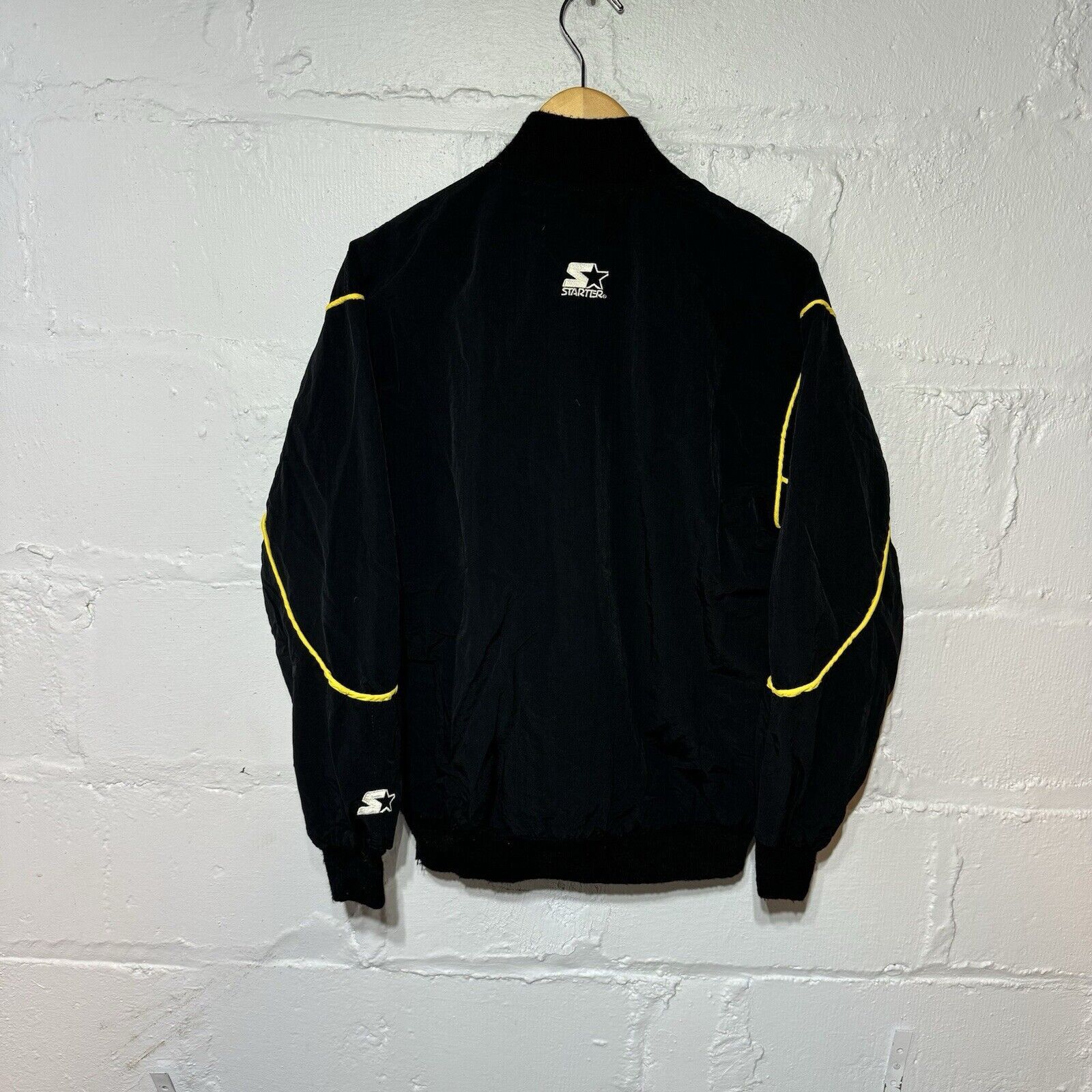 Starter 80s Vintage Starter Pittsburgh Pirates Bomber Jacket Size M Size US M / EU 48-50 / 2 - 4 Thumbnail