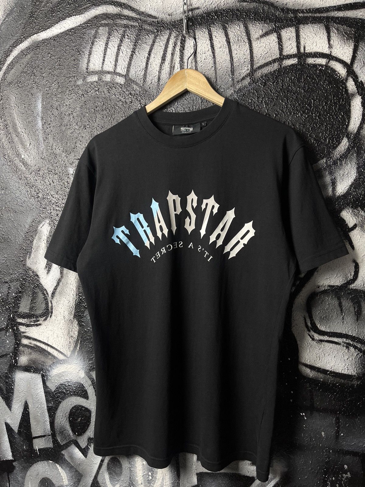 Trapstar Front Logo Black Cotton T-Shirt Men’s Size Large
