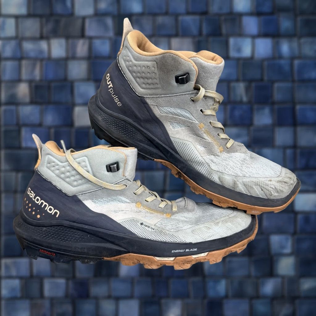 Salomon Salomon OUTpulse Mid GTX Hiking Boots Womens 8 Gray Gore-Tex Trail STAINS | Salomon | Hiking Boots | Womens | Gray | 8 | GTX | Outpulse Size US 7 / IT 37 - 1 Thumbnail