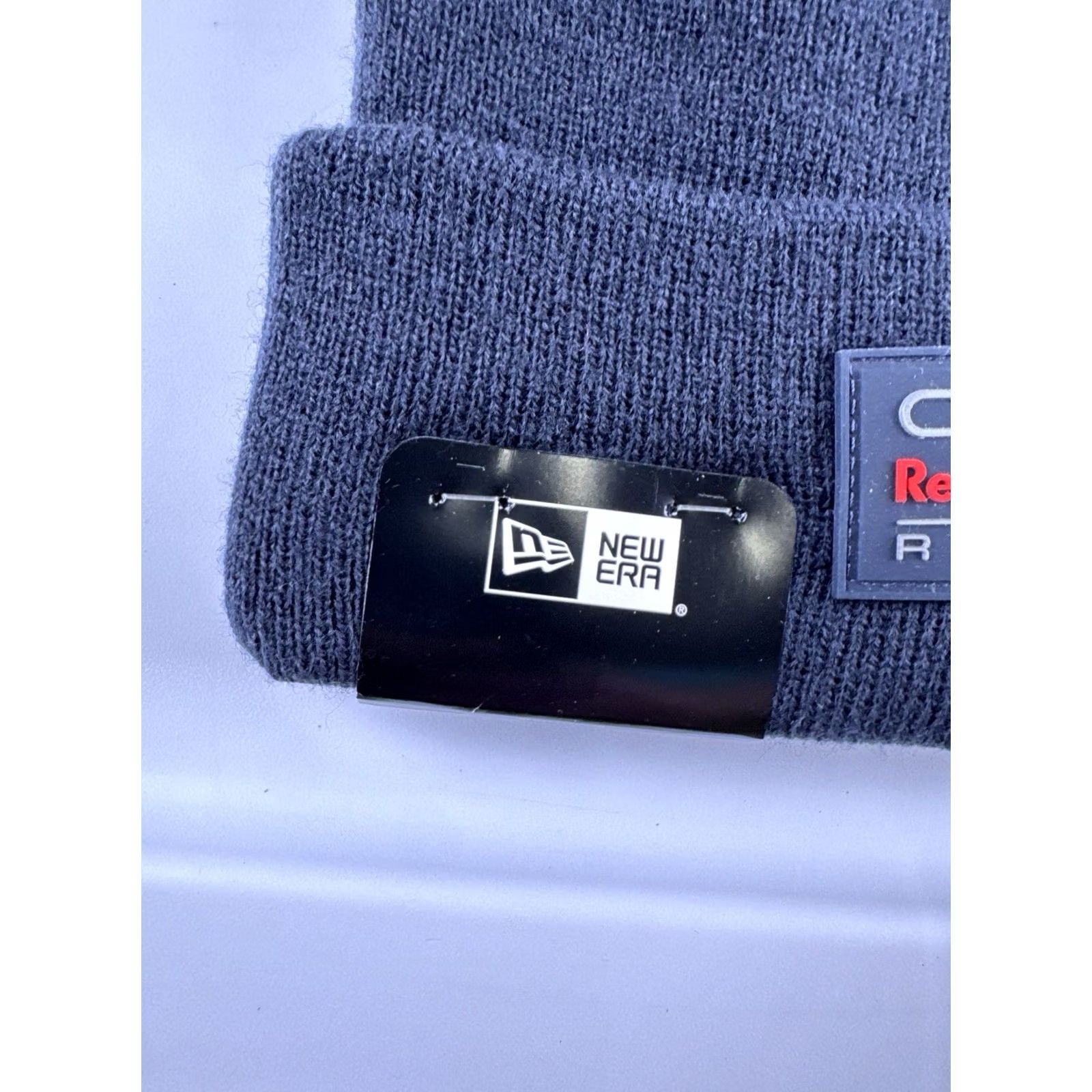 New Era Red Bull Racing F1 New Era Pom Beanie Hat Navy NWT Oracle Size ONE SIZE - 5 Thumbnail