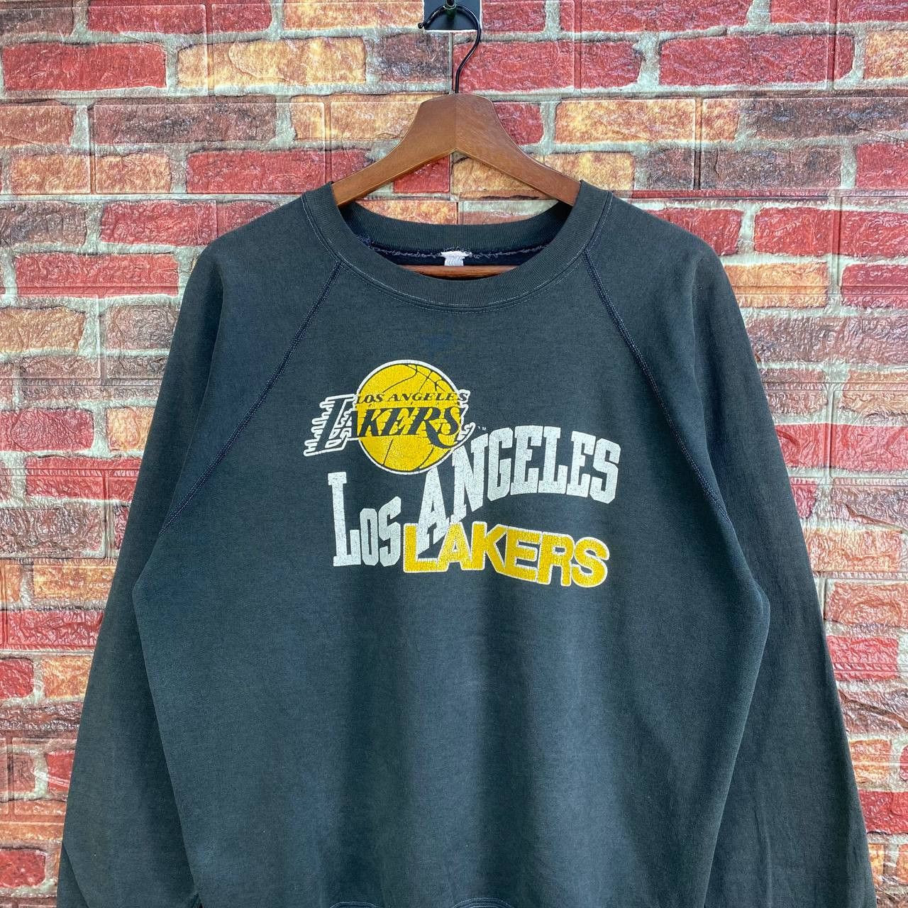 Vintage RARE VINTAGE 70S LAKERS LOS ANGELES FADED BLACK SWEATSHIRT Size US L / EU 52-54 / 3 - 2 Thumbnail
