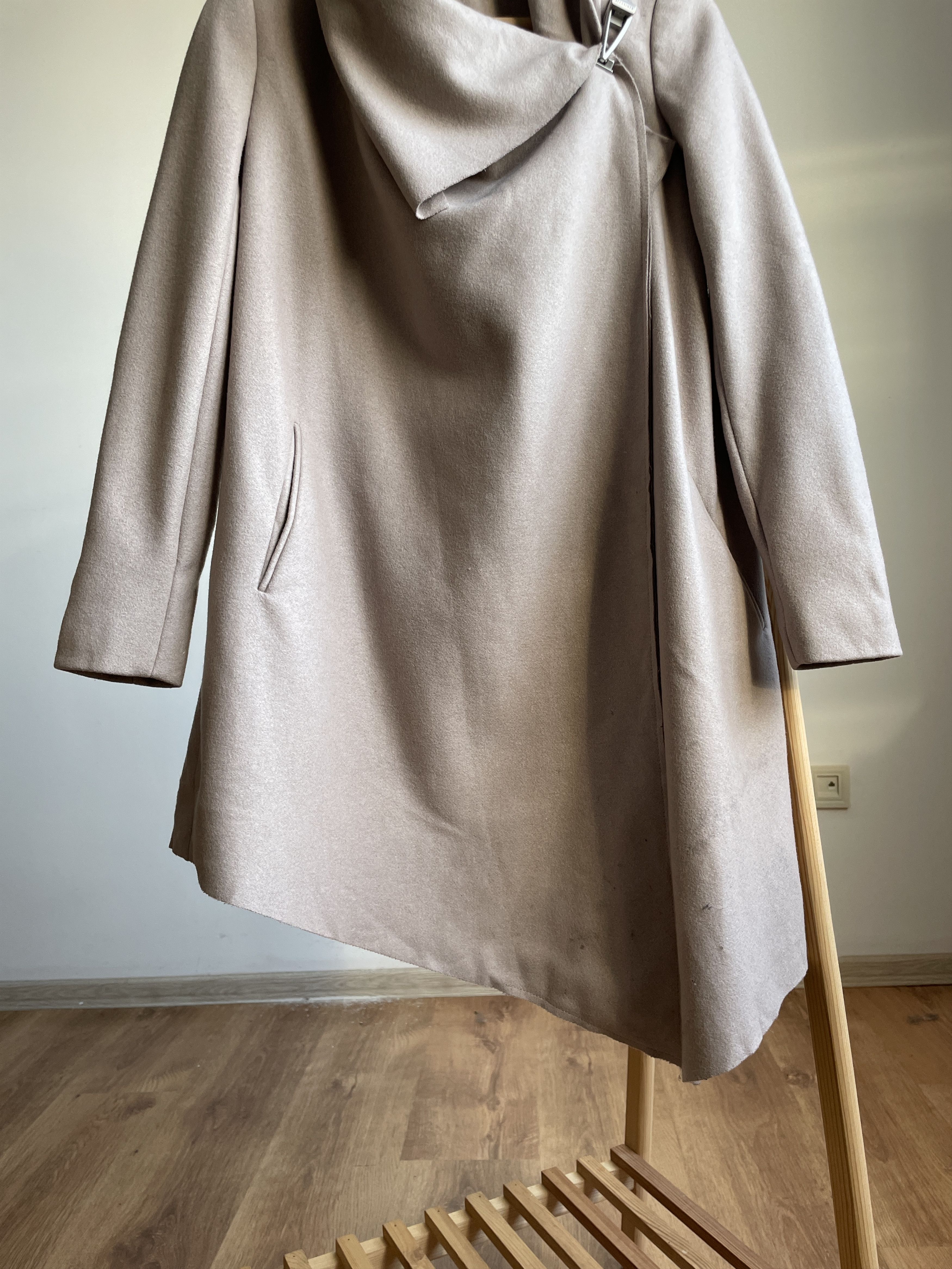 Allsaints Allsaints City Monument Toggle Buckle Asymmetric Womens Coat Size XS / US 0-2 / IT 36-38 - 8 Thumbnail