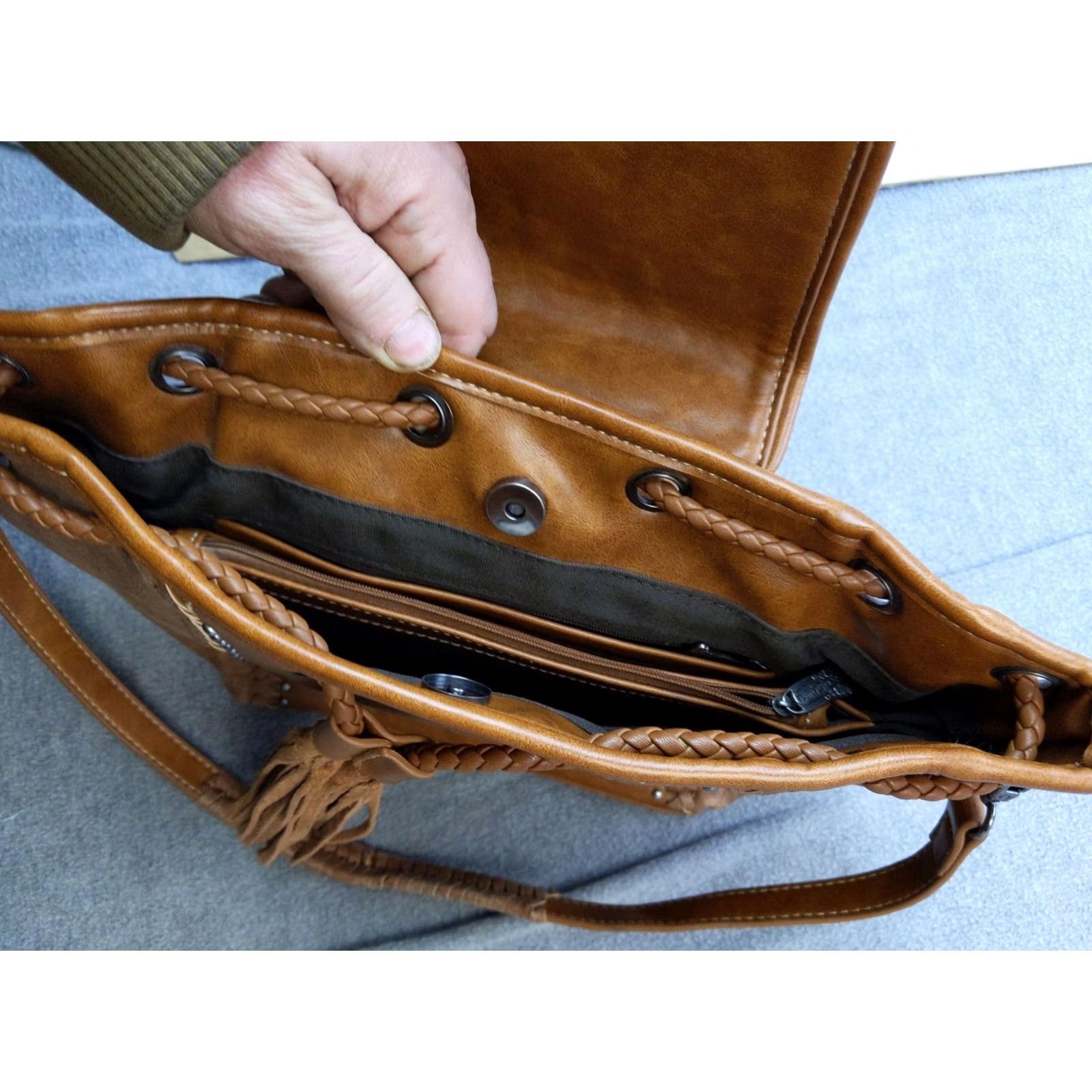 Vintage Trinity Ranch Shoulder Bag Womens Medium Brown Faux Leather Fringe Western Purse Size ONE SIZE - 7 Thumbnail