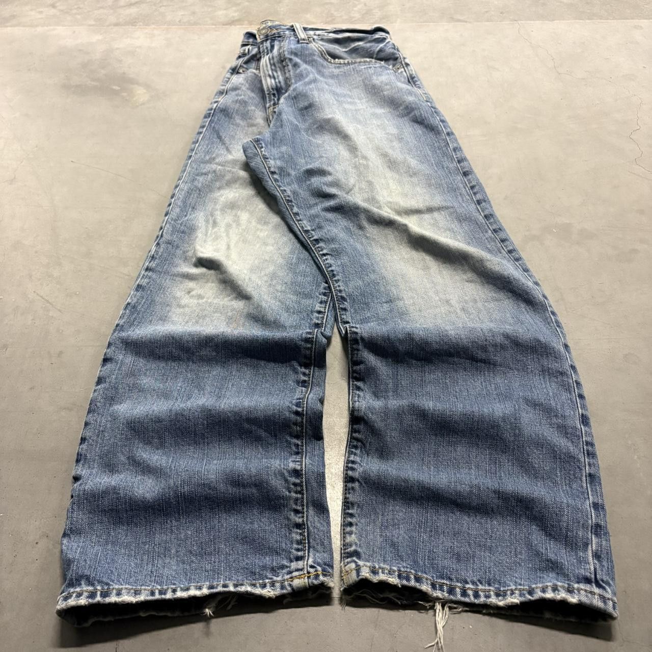 Vintage Crazy Vintage Y2K/2000s Baggy American Eagle Streetwear Workwear Style Medium Blue Wash Denim Jeans! Size US 34 / EU 50 - 1 Thumbnail