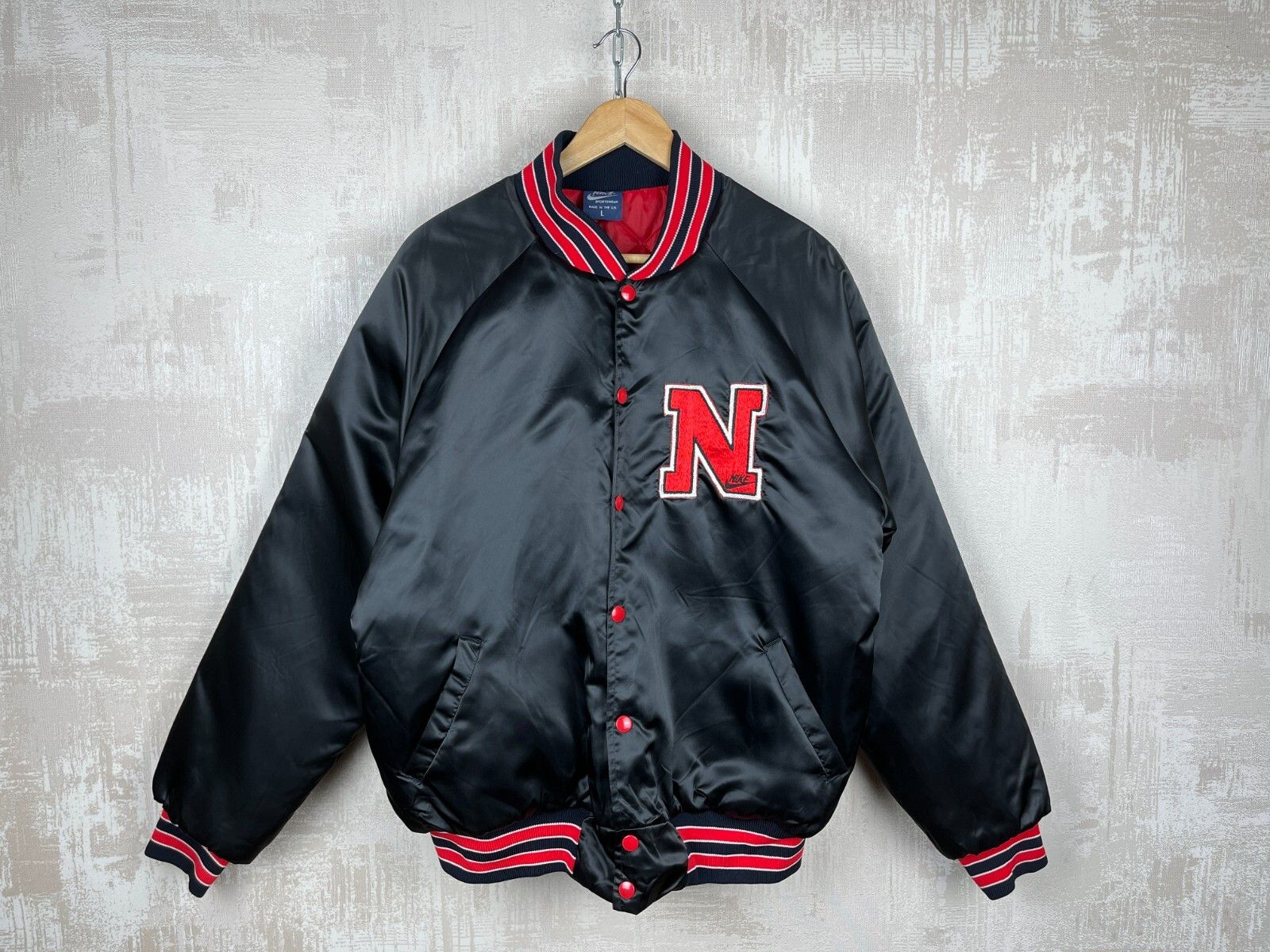 Nike 80's NIKE Vintage Satin Bomber Jacket Snap Button Size US L / EU 52-54 / 3 - 2 Thumbnail