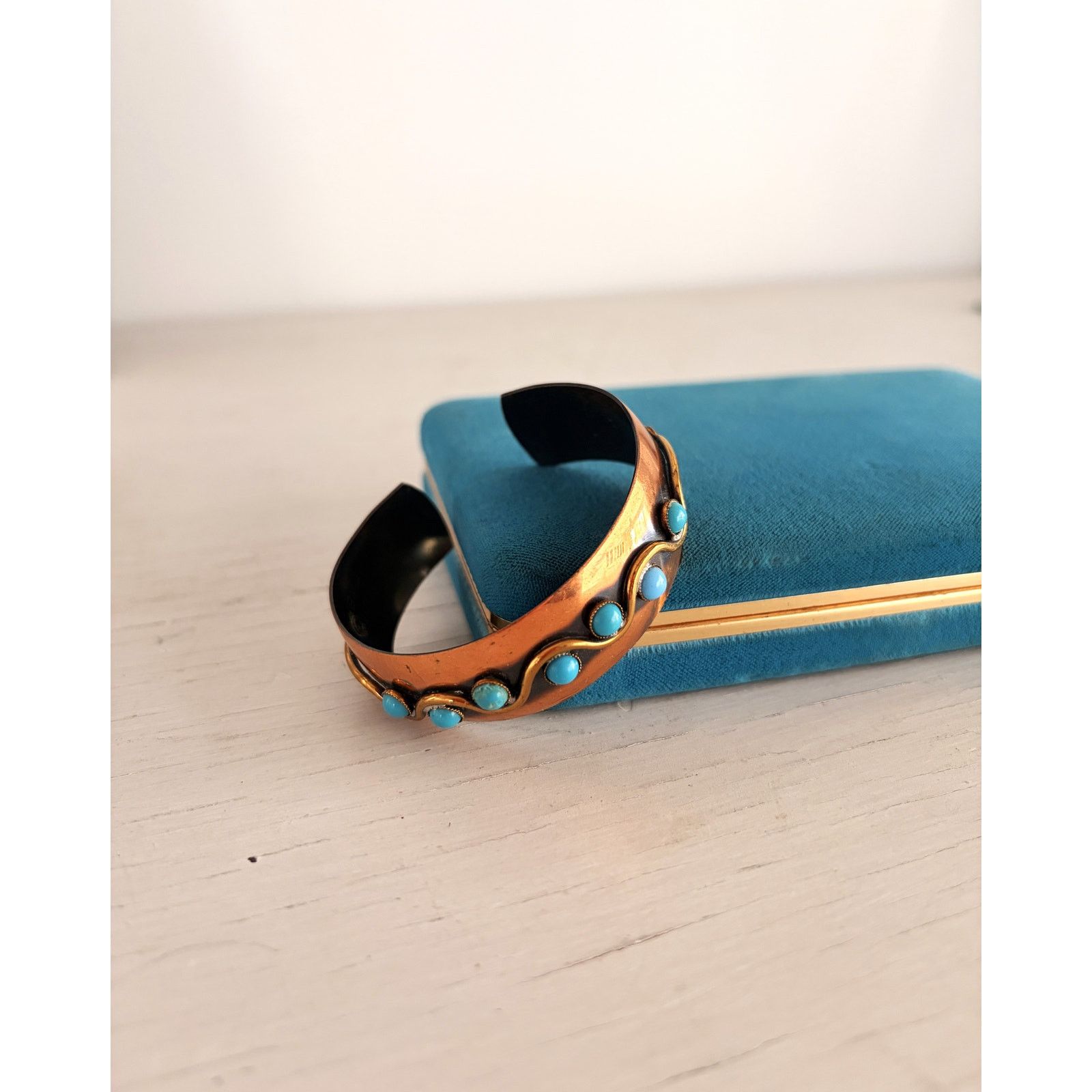 Other Vintage Copper Faux Turquoise Cuff Bangle Bracelet Size ONE SIZE - 2 Thumbnail