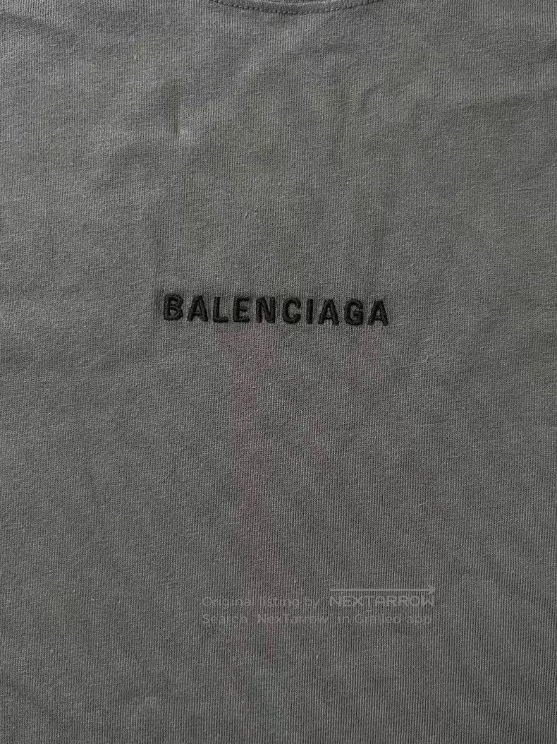 Balenciaga Balenciaga Letter Logo Embroidered Round Neck Short Sleeve Size US L / EU 52-54 / 3 - 3 Thumbnail