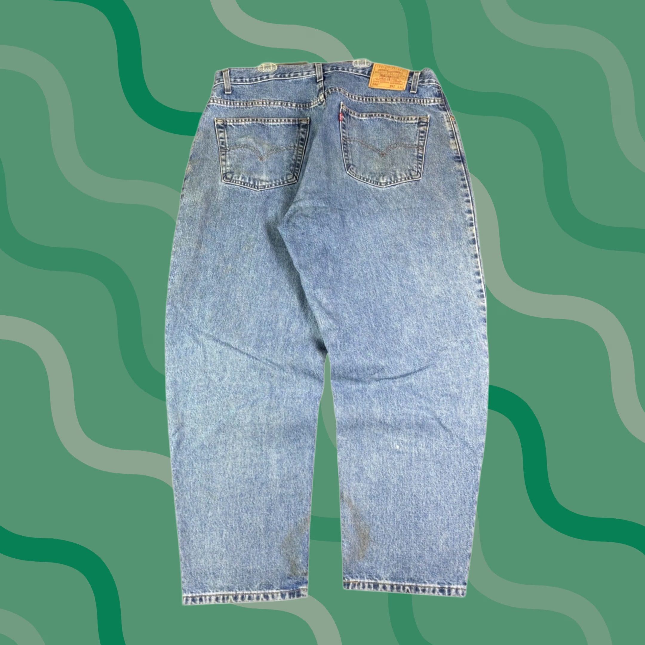 Levi's Levi's 560 Loose Fit Tapered Leg Jeans Mens 42x30 Denim Medium Wash 00560-4891 Size US 42 / EU 58 - 1 Thumbnail