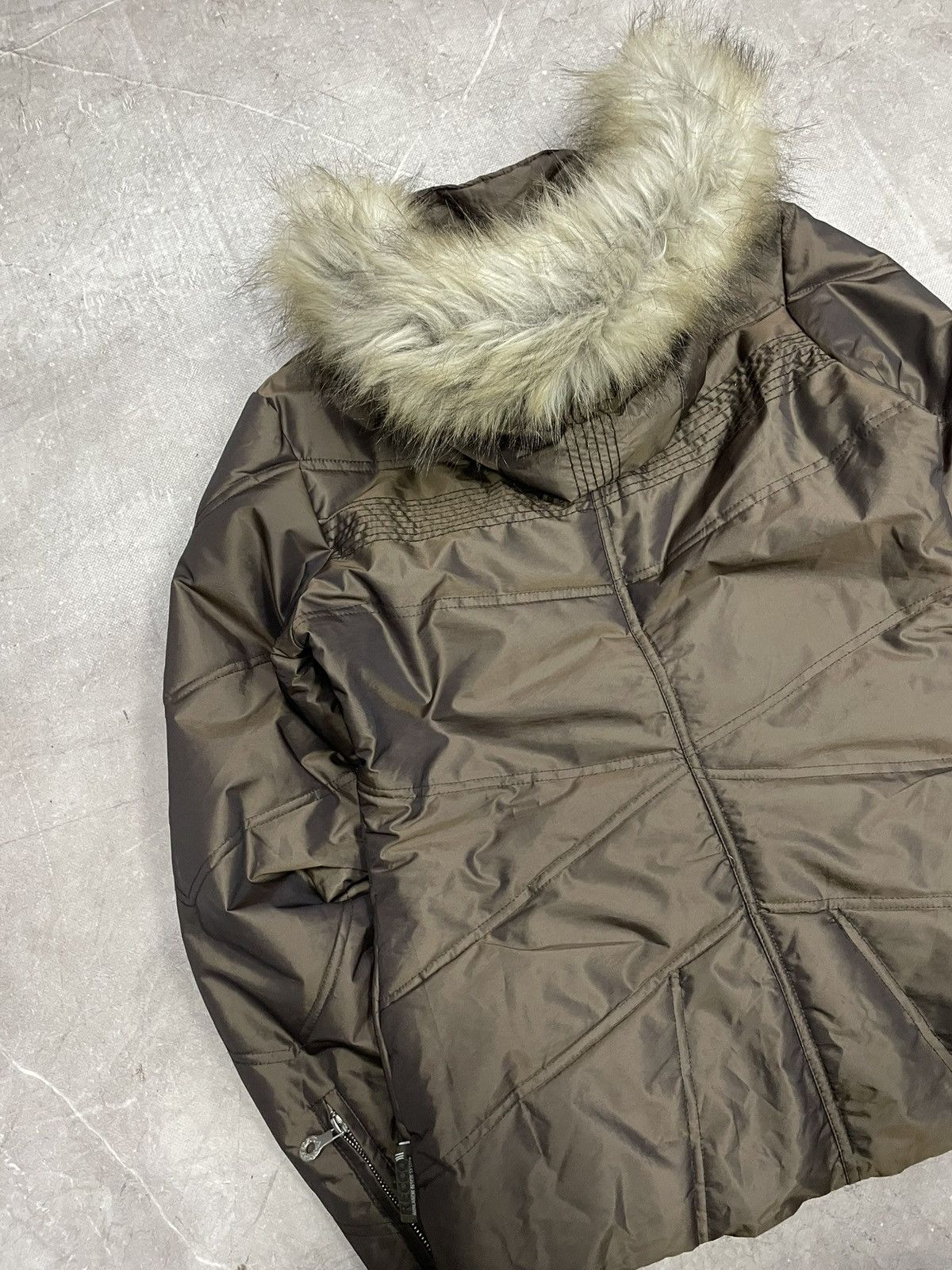 Hysteric Glamour Rare fur hood japanese if six was nine jacket y2k Size US M / EU 48-50 / 2 - 8 Thumbnail
