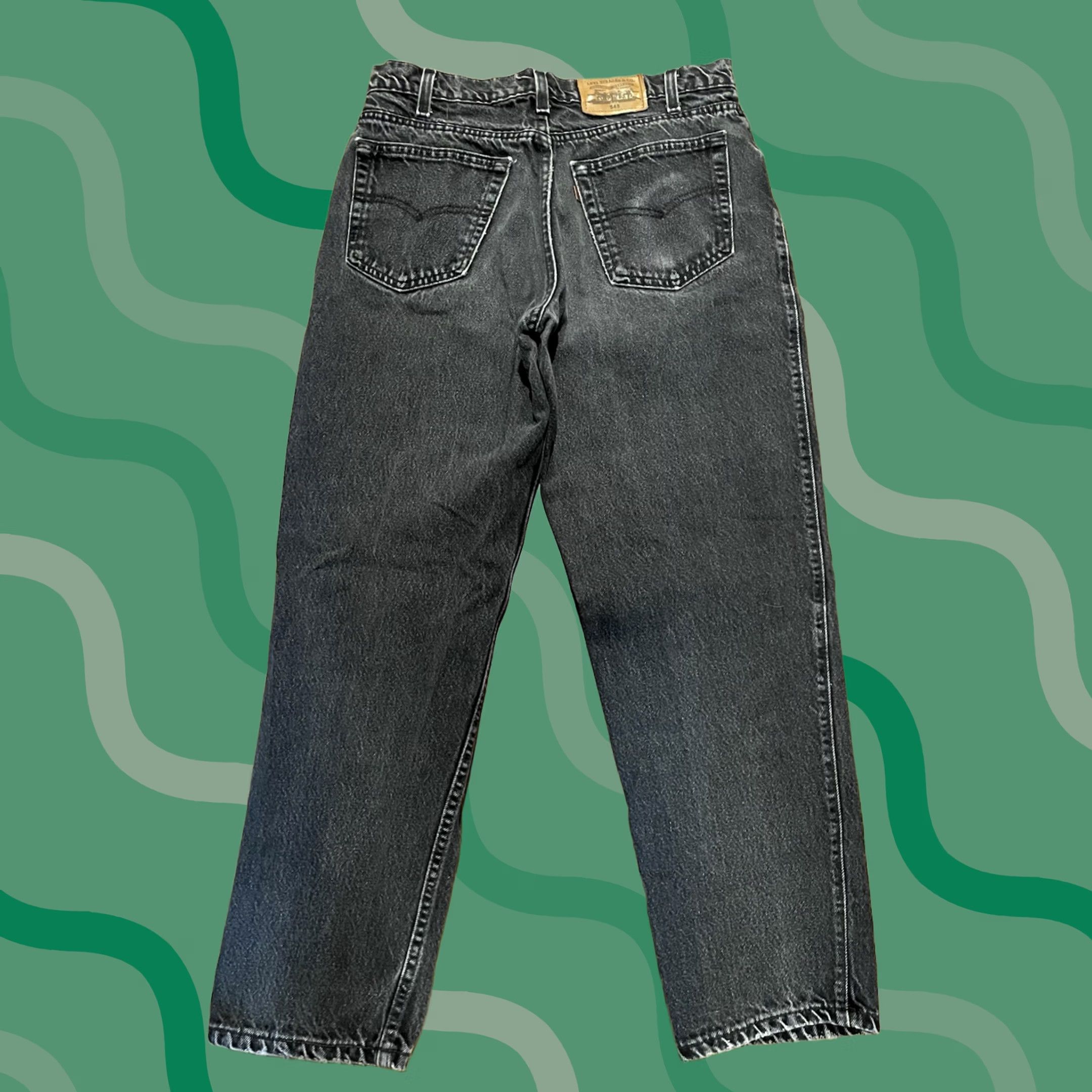 Levi's VINTAGE Levi's 545 Jeans Mens 32 Regular Black Denim 5-Pocket Tapered Relaxed Fit 1993 US Made Size US 32 / EU 48 - 1 Thumbnail