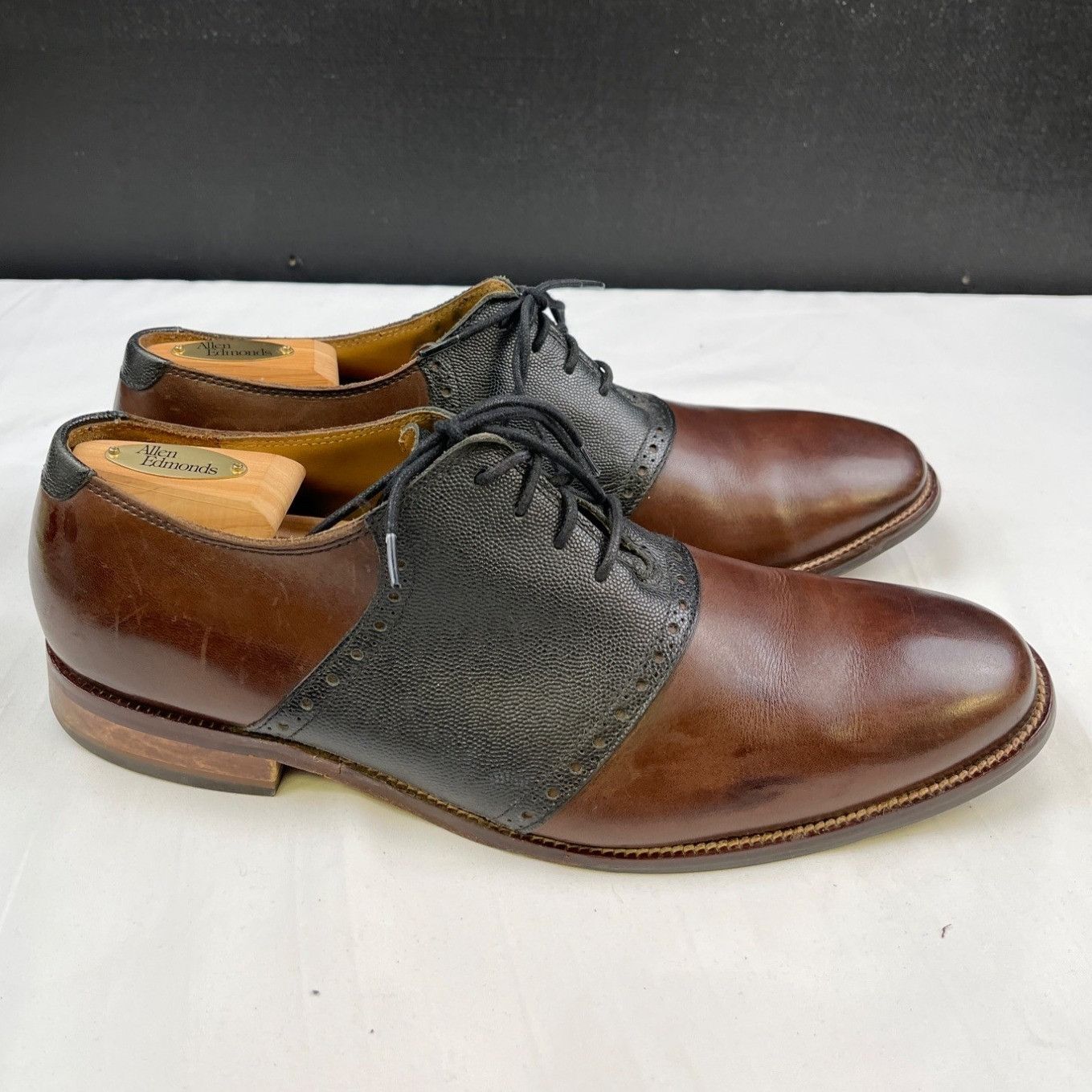 Cole Haan Cole Haan Men's Brown Dress Shoes/Oxfords Sz 10.5M SKU 4454 Size US 10.5 / EU 43-44 - 4 Thumbnail
