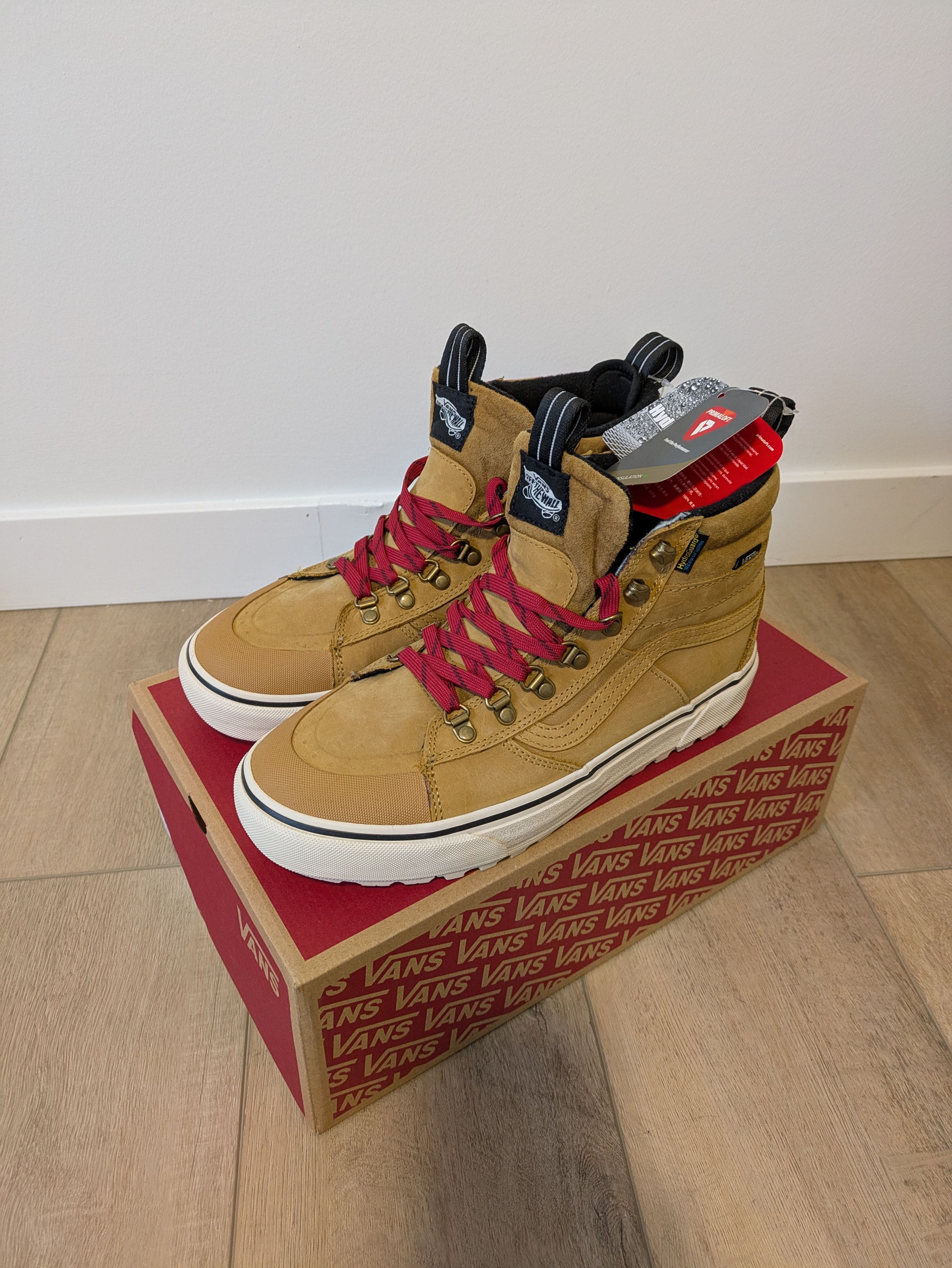 Vans Sk8-Hi DR MTE-2 Shoes - Unisex Size US 8.5 / EU 41-42 - 2 Thumbnail