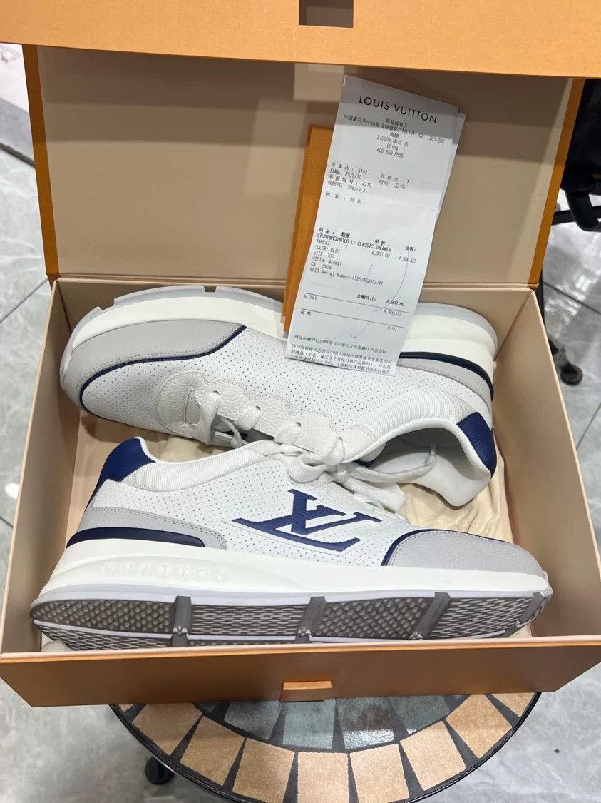 Louis Vuitton Louis Vuitton Classic Leather Low-Top Casual Shoes Size US 10 / EU 43 - 1 Thumbnail