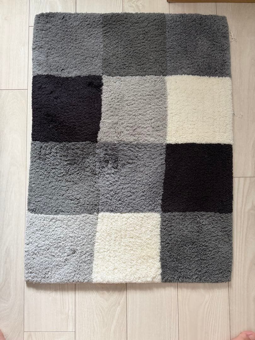 Gallery1950 Fragment Design Uniform Experiment Gallery 1950 Rug G1950 Size ONE SIZE - 1 Thumbnail