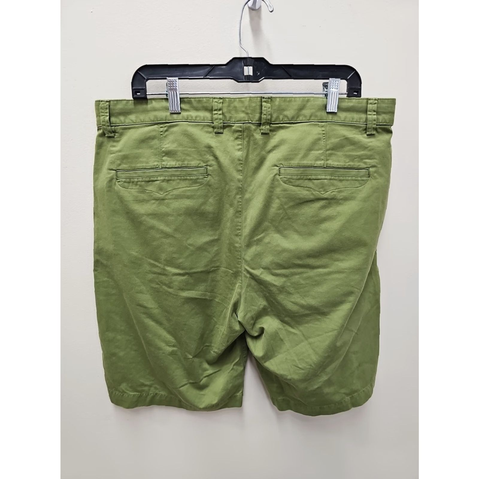 Robert Graham Robert Graham Men's Shorts, Classic Fit JOURNEYMAN Green 36 Casual Modern Waist 36in Inseam 9in Cotton Summer Winter Mens Green Size US 36 / EU 52 - 5 Thumbnail