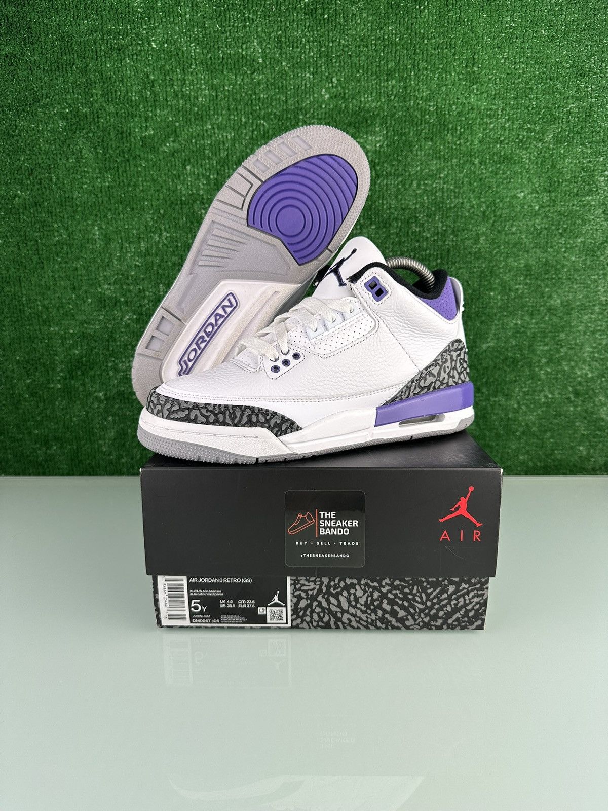 Jordan Brand Jordan 3 Retro Dark Iris (GS) Size 5Y/6.5W Size US 5 / EU 37 - 1 Thumbnail