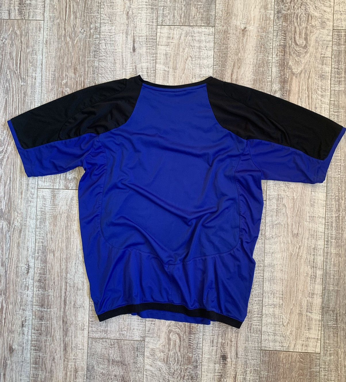 Umbro × Vintage Vintage Umbro Rangers soccer jersey T shirt Size US L / EU 52-54 / 3 - 4 Thumbnail