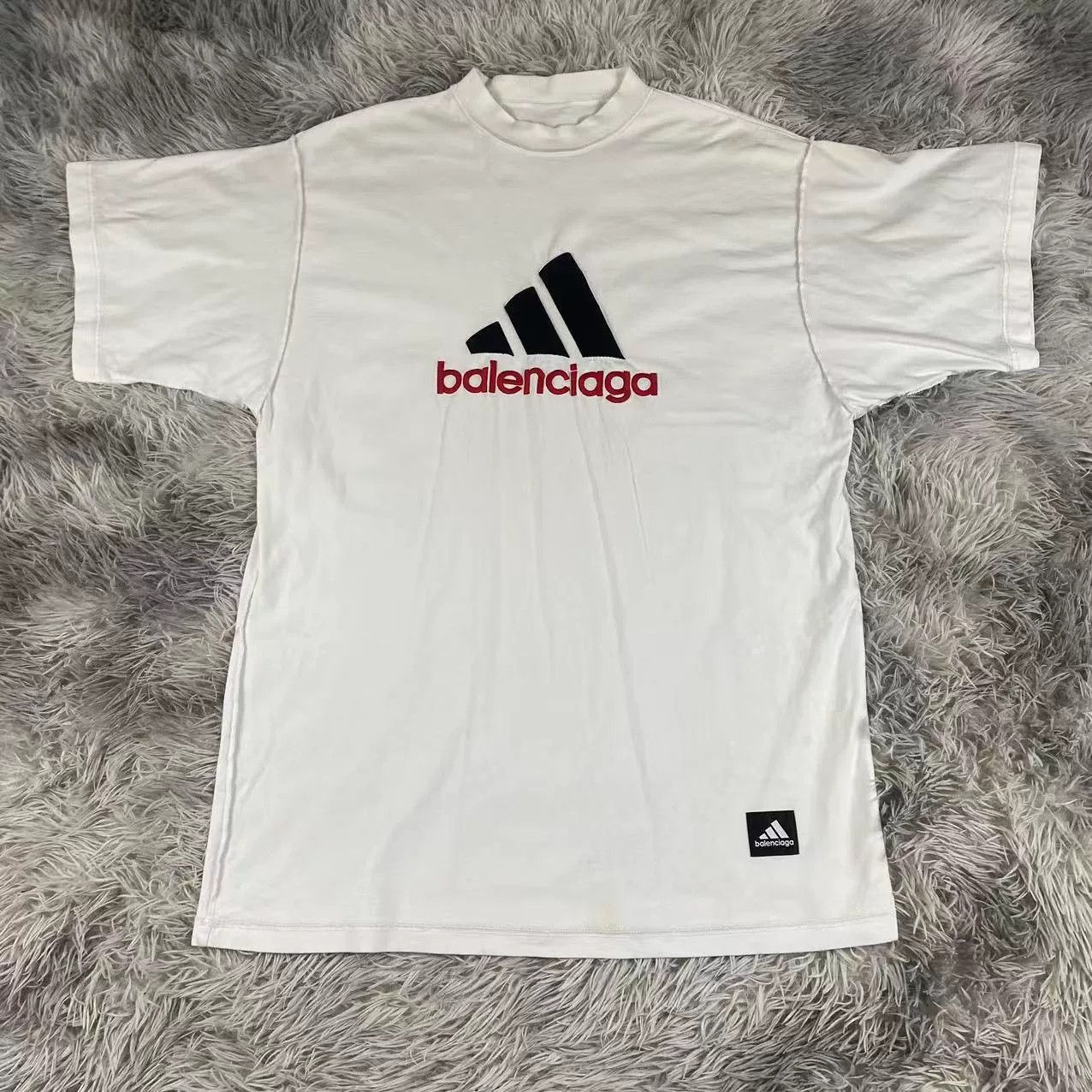 Balenciaga Balenciaga Collab Designer Casual Size US S / EU 44-46 / 1 - 1 Thumbnail