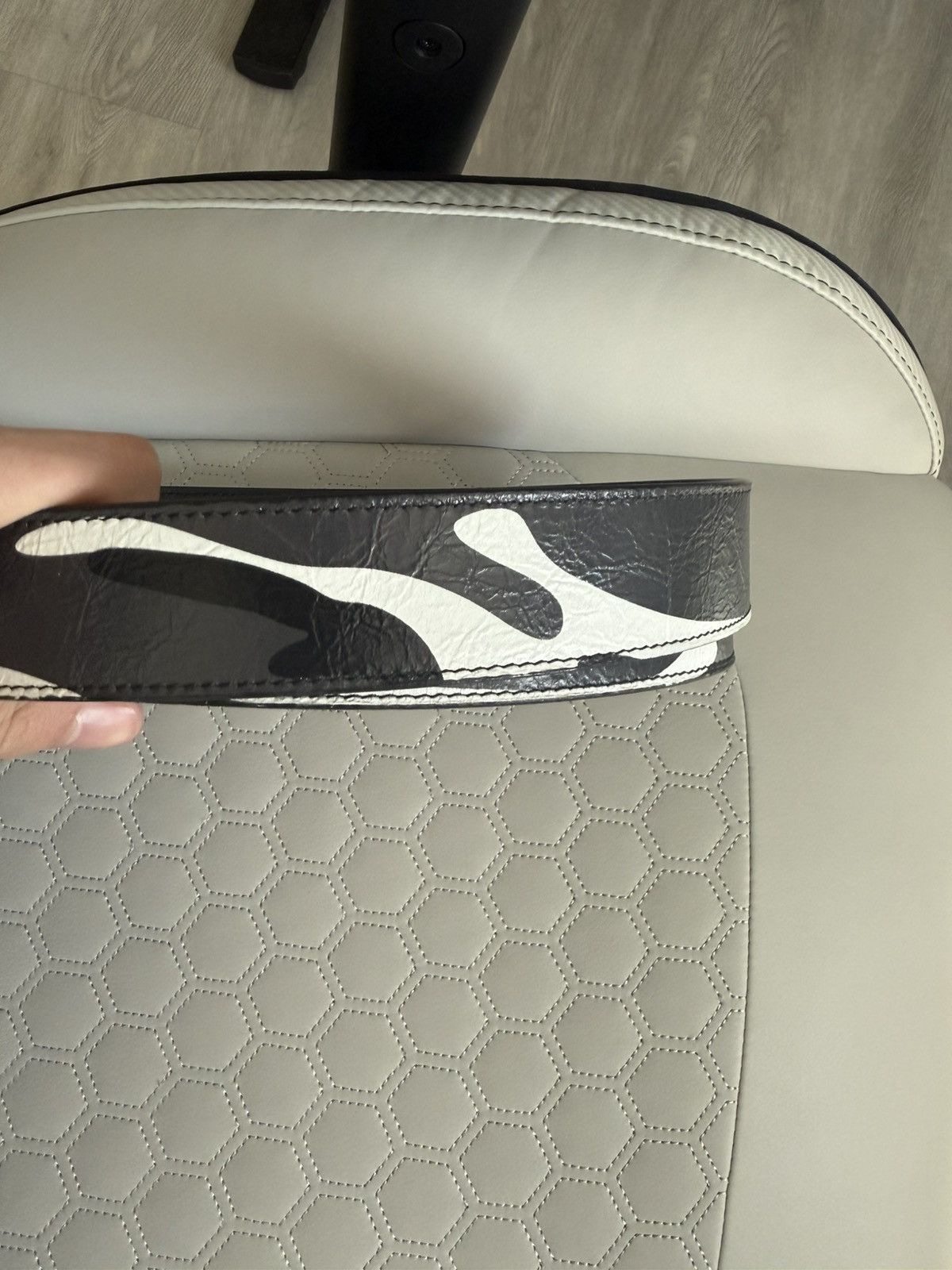 Balenciaga Balenciaga white camo belt Size ONE SIZE - 5 Thumbnail