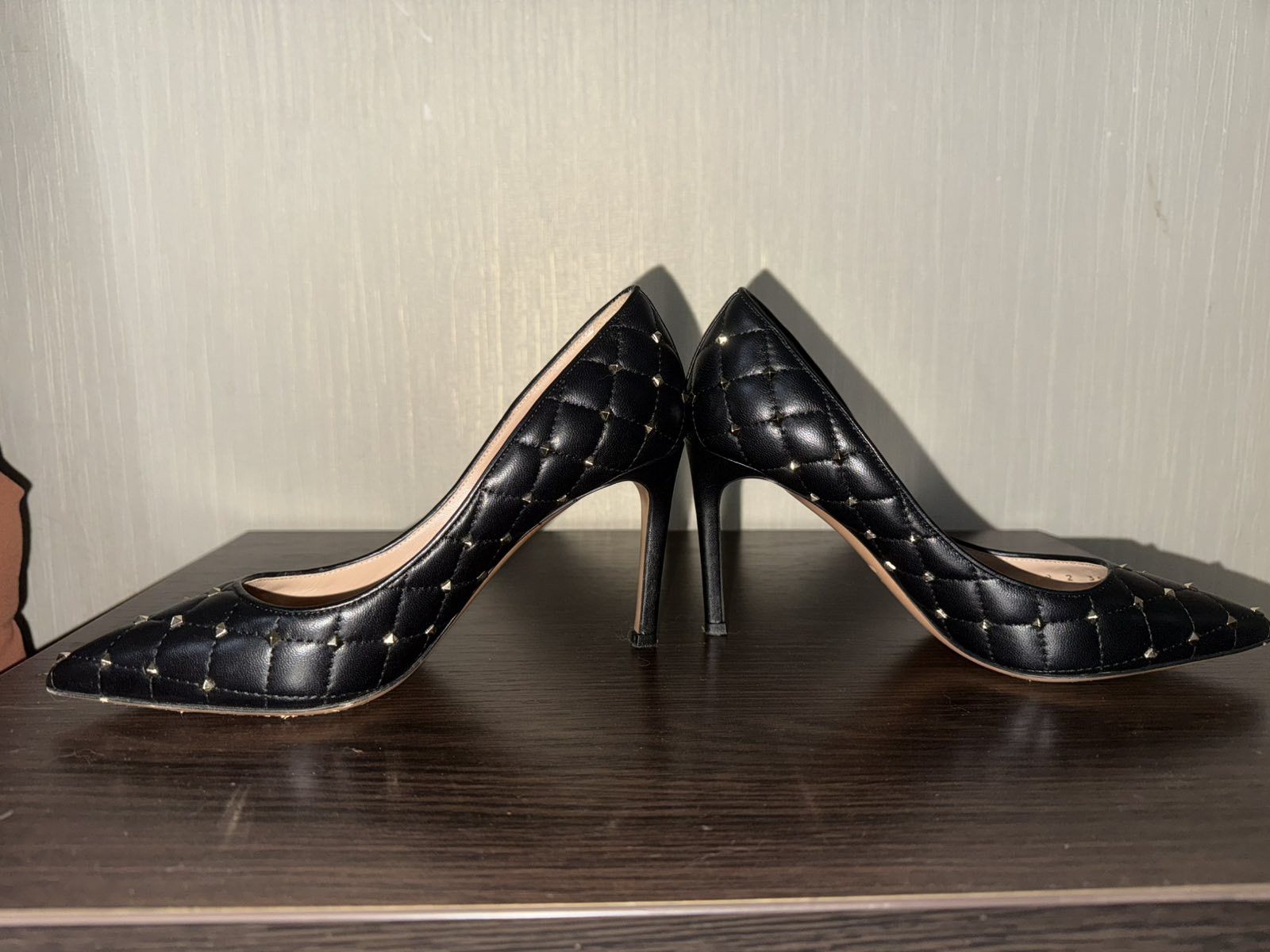Valentino Valentino Garavani Black Quilted Leather Studded Pointed Toe Size US 4.5 / IT 34.5 - 2 Thumbnail