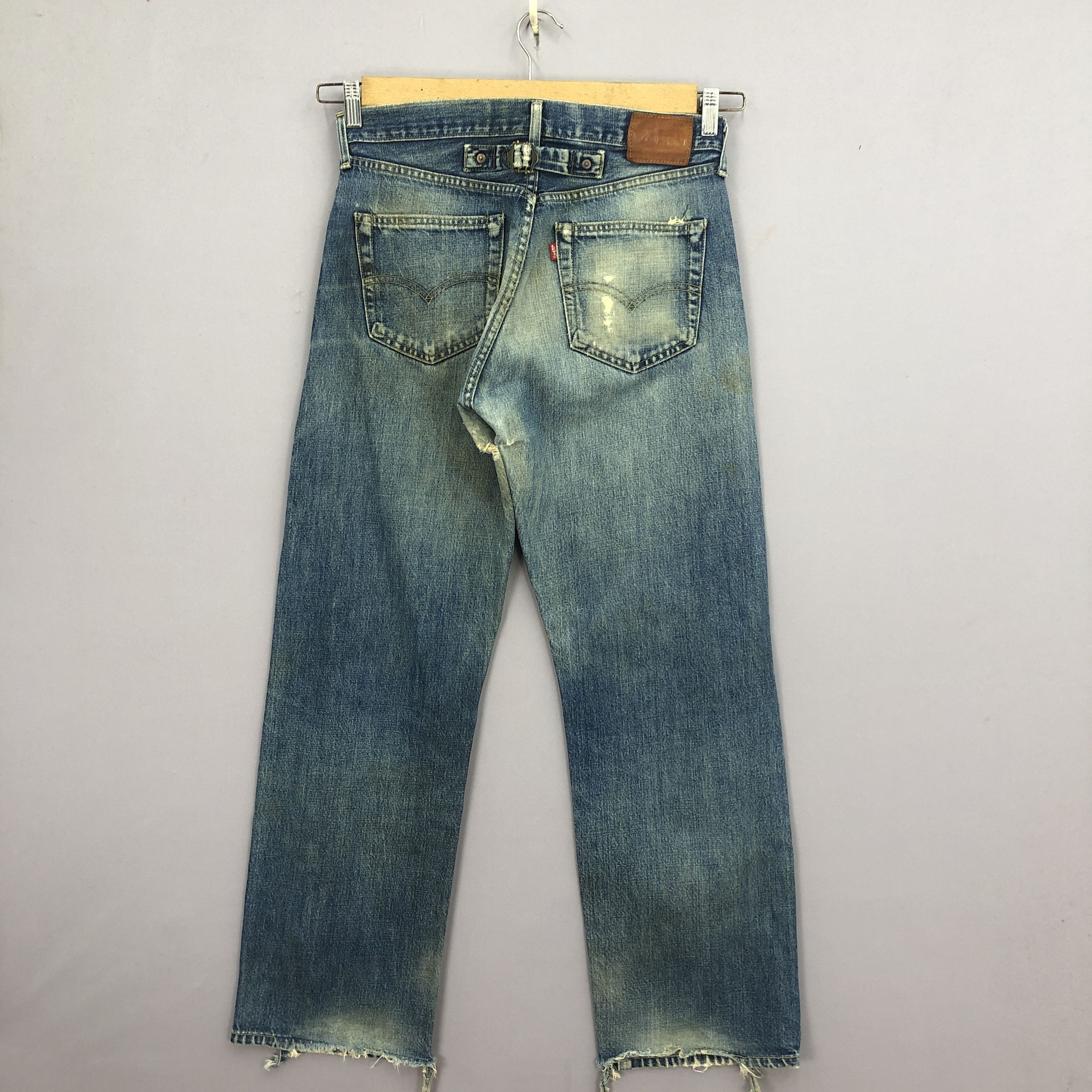 Levi's Vintage Levis 702 Selvedge Jeans Levi's Ripped Faded Denim Size US 30 / EU 46 - 2 Thumbnail