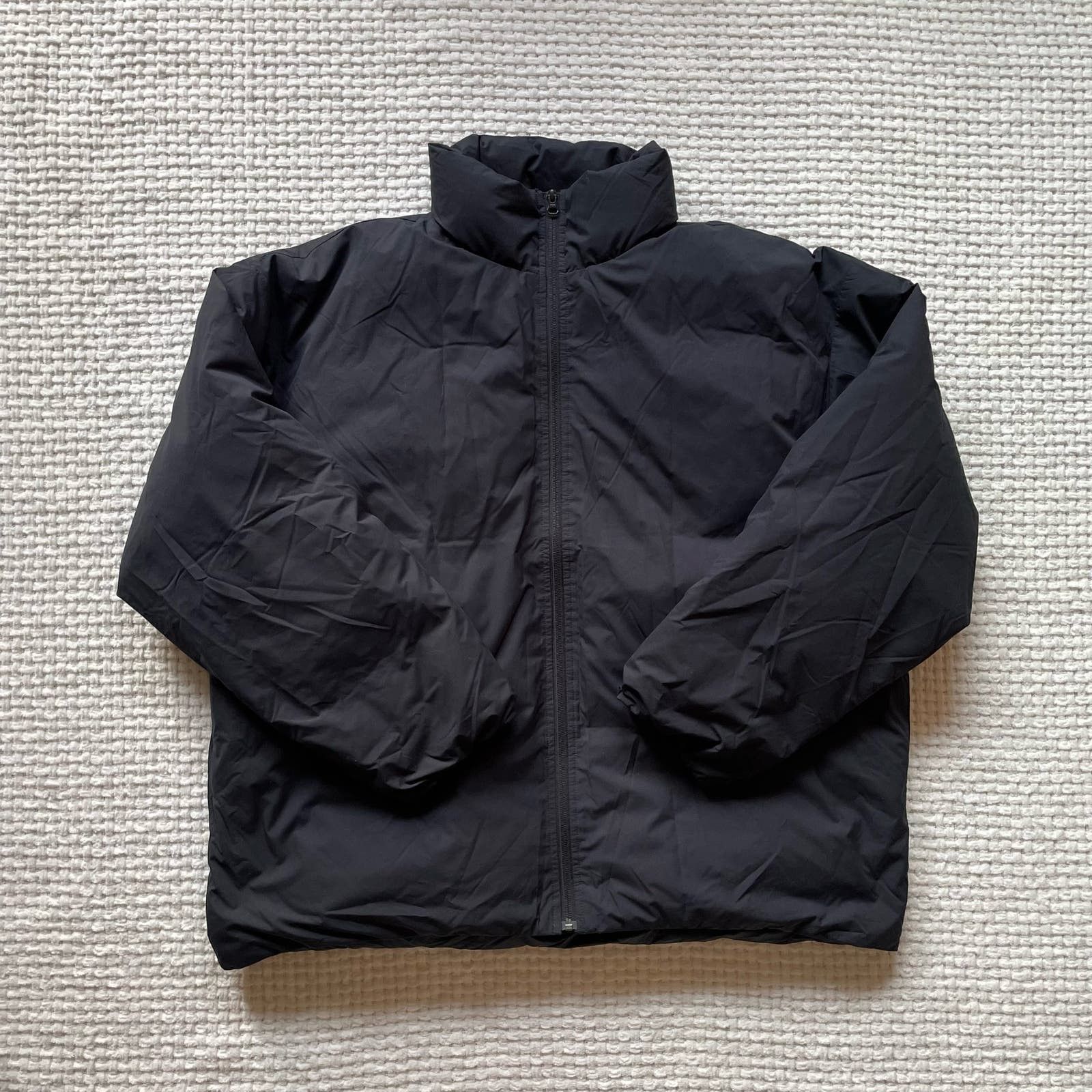 image of Muji Oversized Lightweight Down Puffer Jacket - L/xl - NWOT in Black, Men's (Size Large)