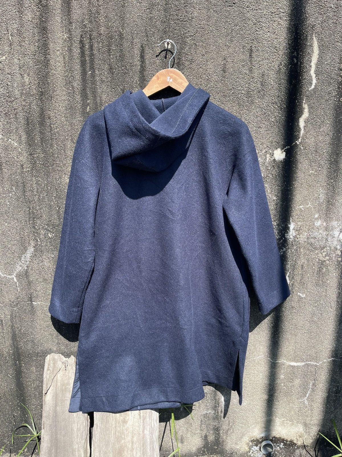Japanese Brand Vintage Part2 by Junko Shimada Wool Hooded Coat – Navy (M) Size US M / EU 48-50 / 2 - 10 Thumbnail