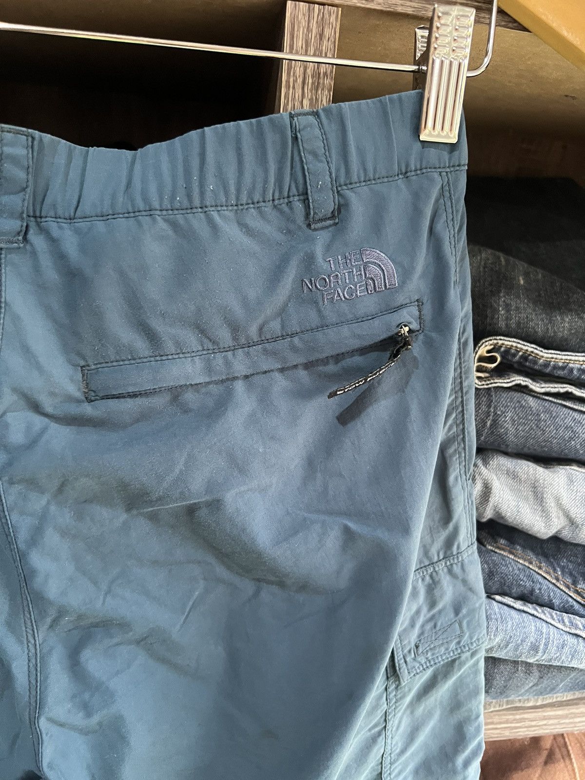 The North Face 🔥The North Face Light Cargo Pant Size US 27 - 11 Thumbnail