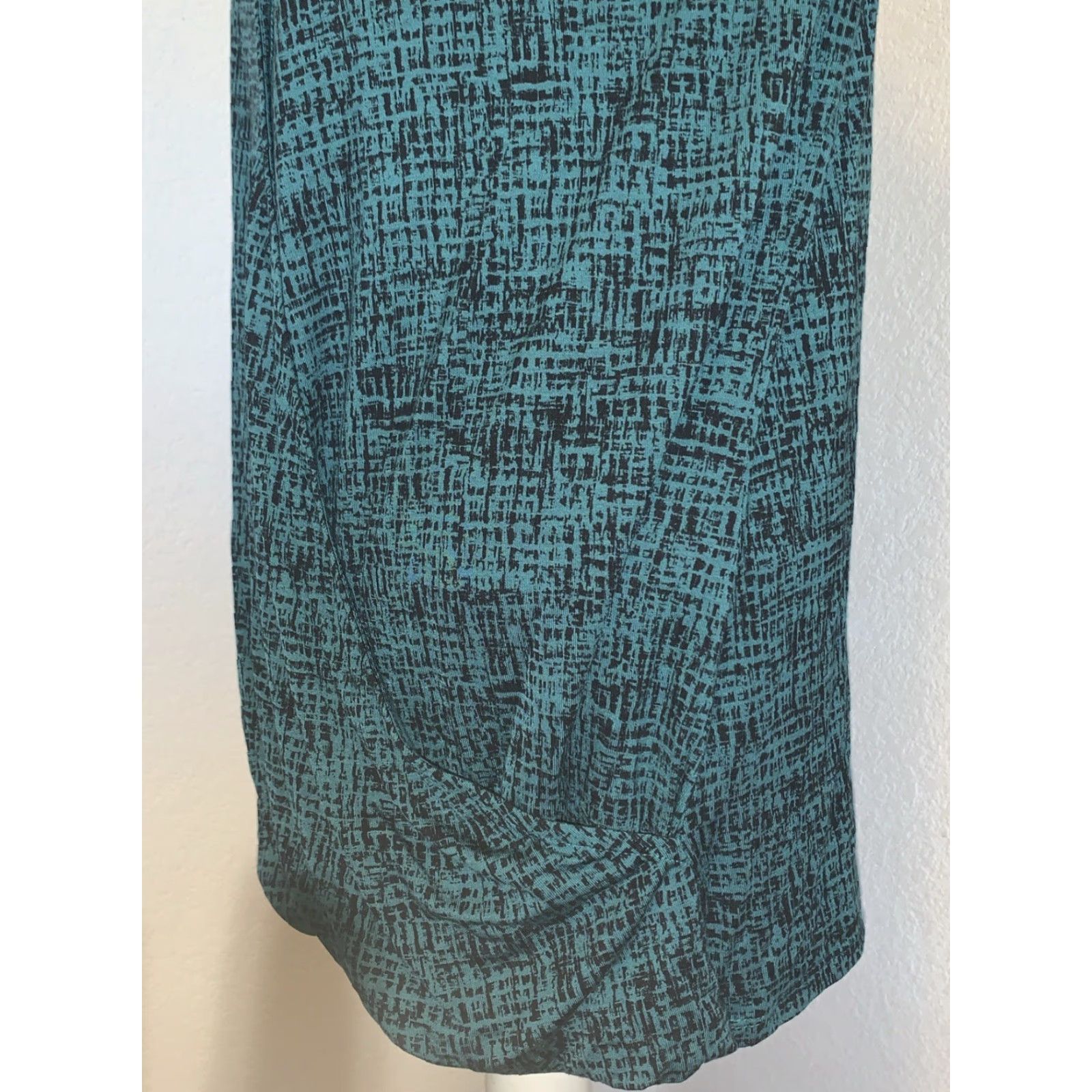 Apt. 9 Apt. 9 Blouse Shirt XL Long Sleeve V-Neck Wrap Style Multicolor Green Black NWT Size XL / US 12-14 / IT 48-50 - 3 Thumbnail