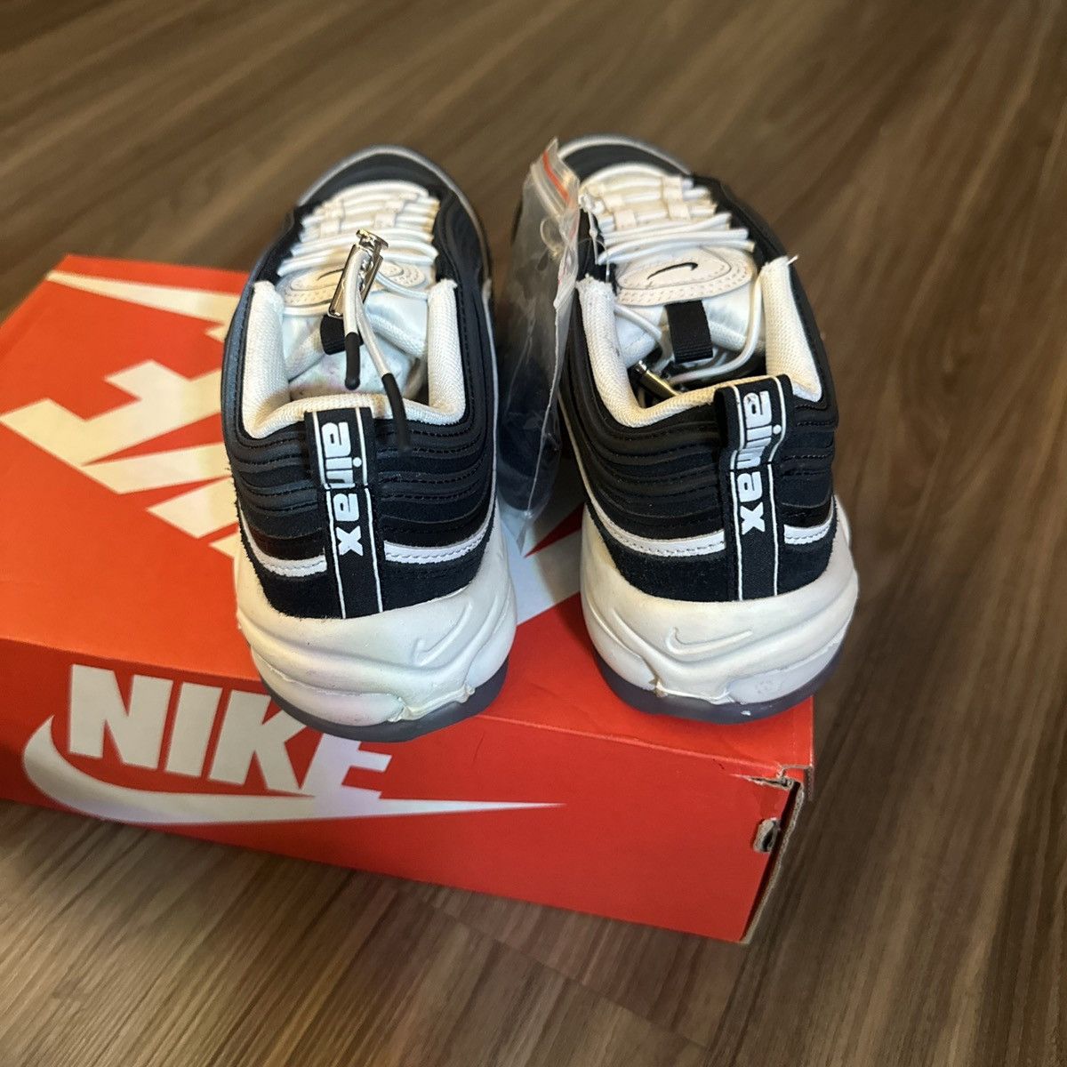 Nike Nike Air Max 97 Premium “Hangul Day” W Size 6.5 Black/white Size US 6.5 / IT 36.5 - 5 Thumbnail