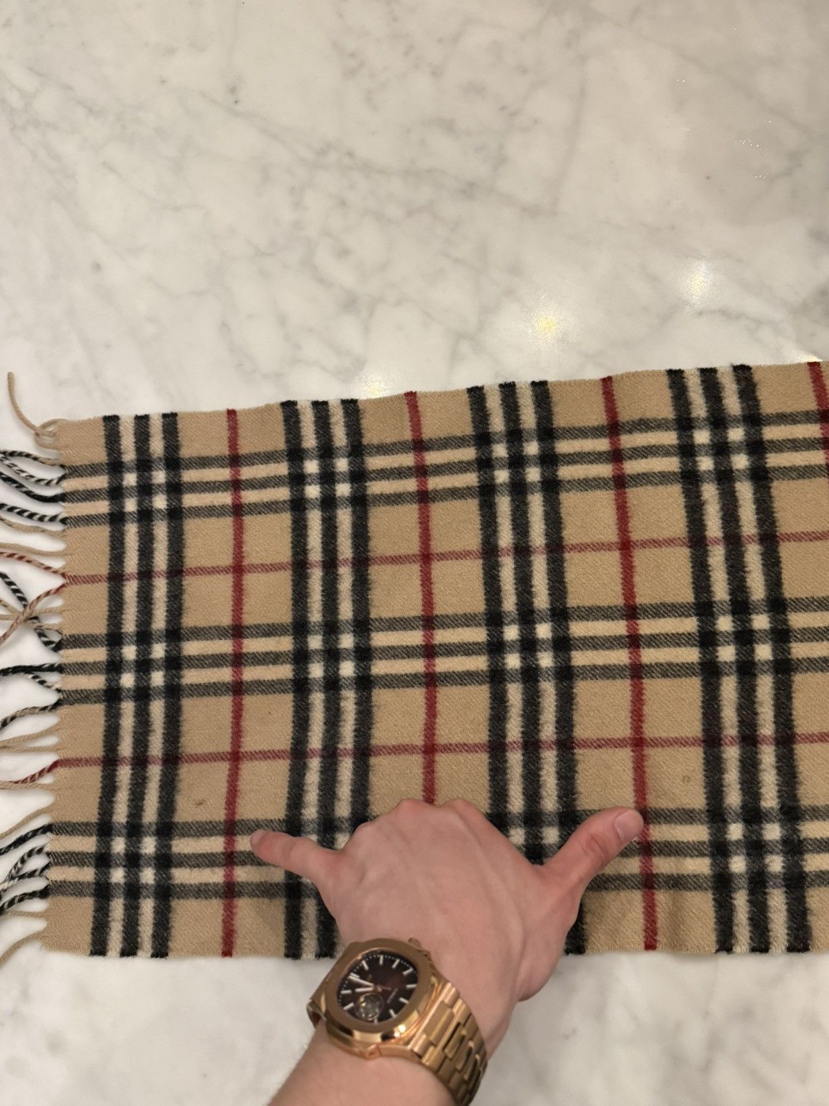 Burberry Burberry Camel Nova Check Scarf Wool Made in England Size ONE SIZE - 11 Thumbnail