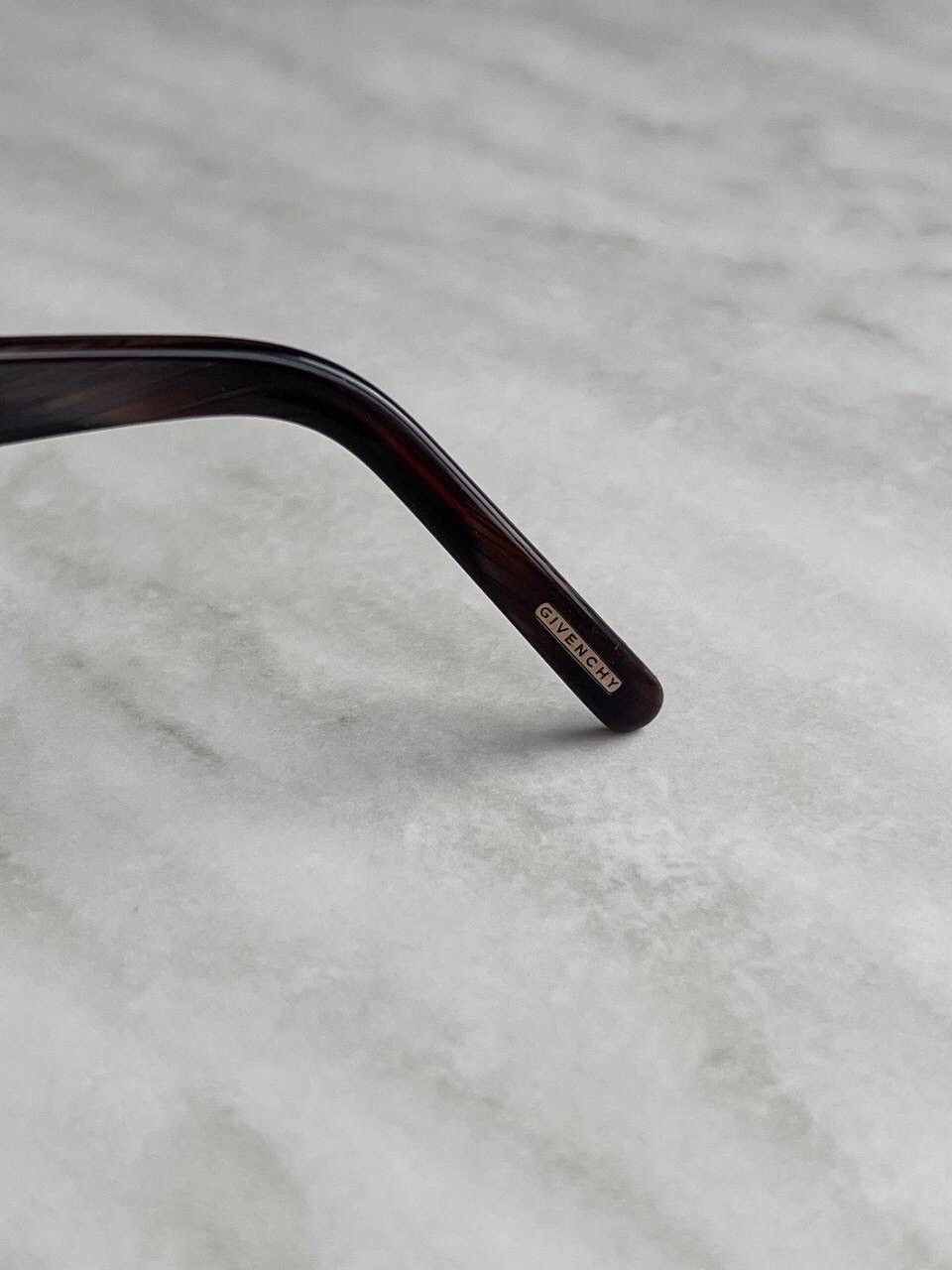 Givenchy Vintage Givenchy Sunglasses SGV 826 Square Frame Lost Logo Size ONE SIZE - 5 Thumbnail