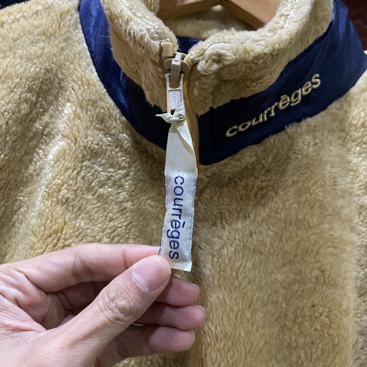 Courreges Vintage Courrèges fleece jacket in yellow navy blue accents Size US M / EU 48-50 / 2 - 12 Thumbnail
