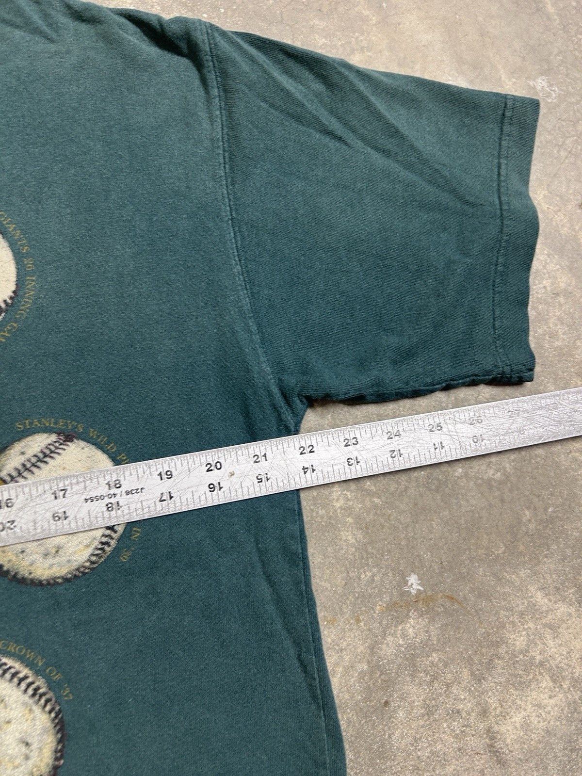 Vintage Vintage 00’s Sporting Gear Baseball Memorabilia Sport Tee Size US L / EU 52-54 / 3 - 4 Thumbnail