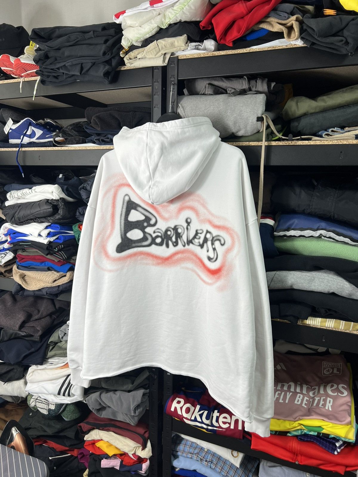 Corteiz Corteiz x Barriers Hoodie White Size XL Airbrush Graphic Size US XL / EU 56 / 4 - 5 Thumbnail