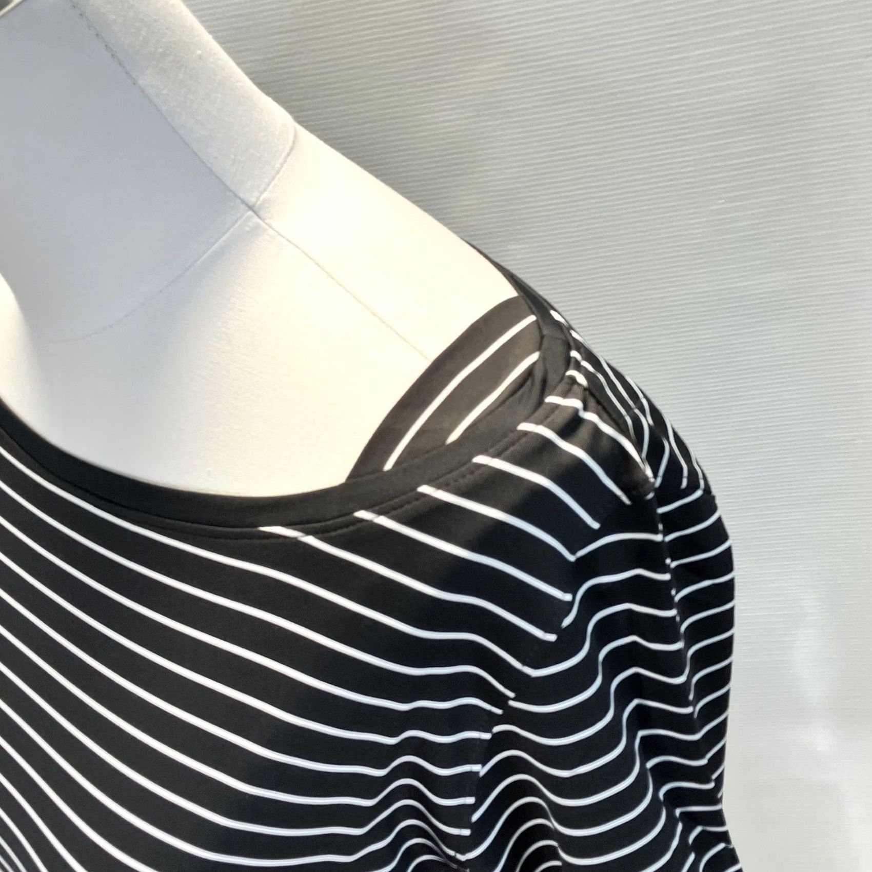 Footjoy FootJoy Polo Shirt Womens Boatneck 3/4 Sleeve XS Black Striped Modern Casual, Workwear Mens Womens Girls? Size XS / US 0-2 / IT 36-38 - 2 Thumbnail