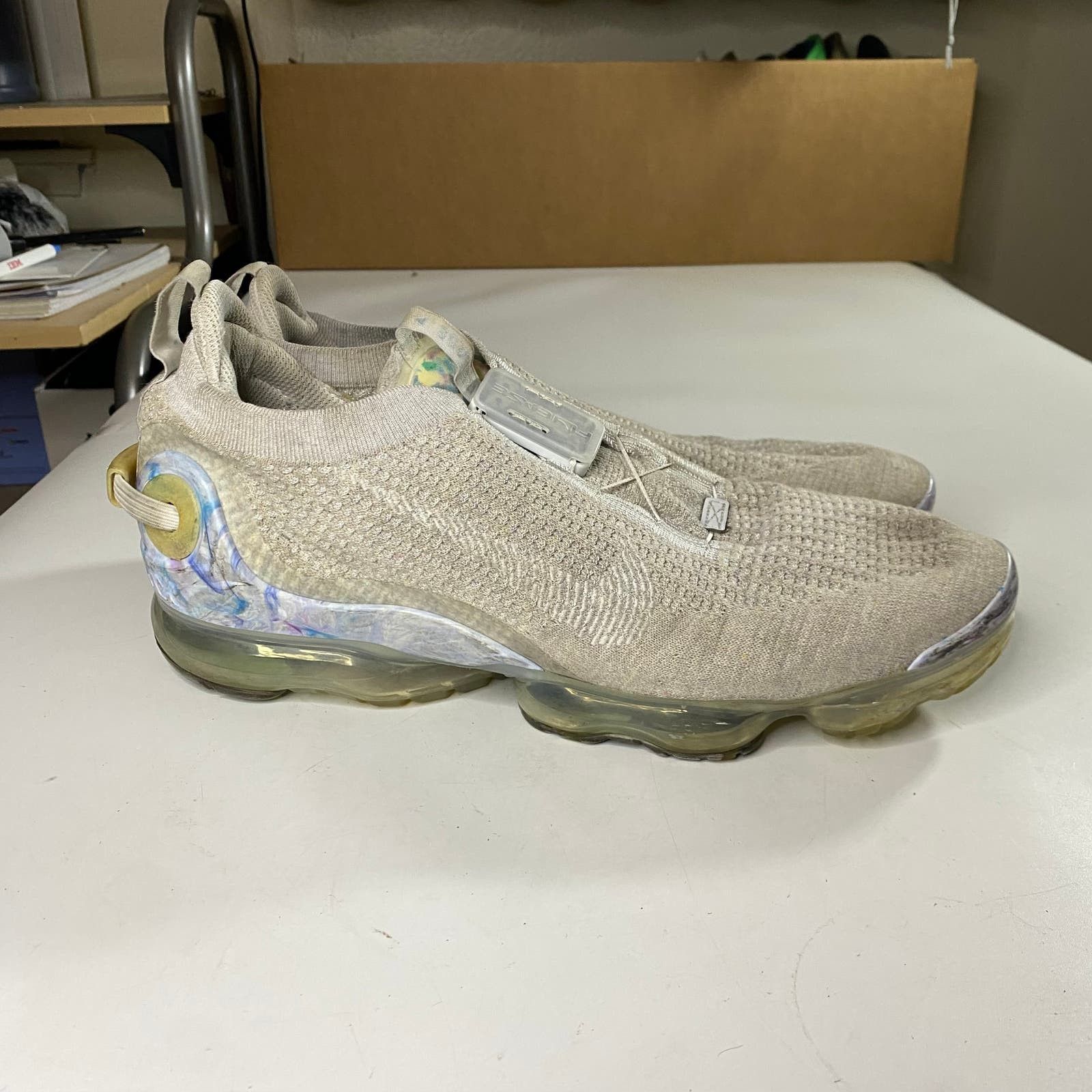 Nike Nike Air Vapormax Grey Knit Running Shoes Men's 13 Size US 13 / EU 46 - 3 Thumbnail