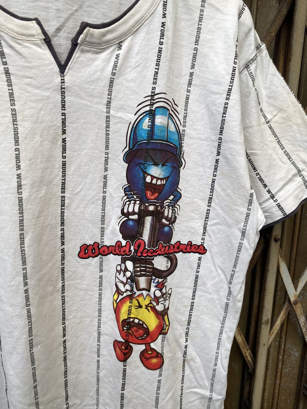World Industries World Industries Y2K Vintage Tee Size US L / EU 52-54 / 3 - 2 Thumbnail