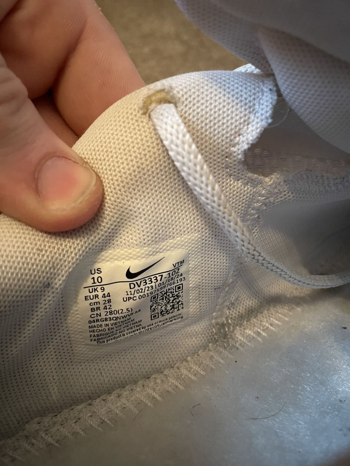 Nike Nike Air Max DN Size US 10 / EU 43 - 6 Thumbnail