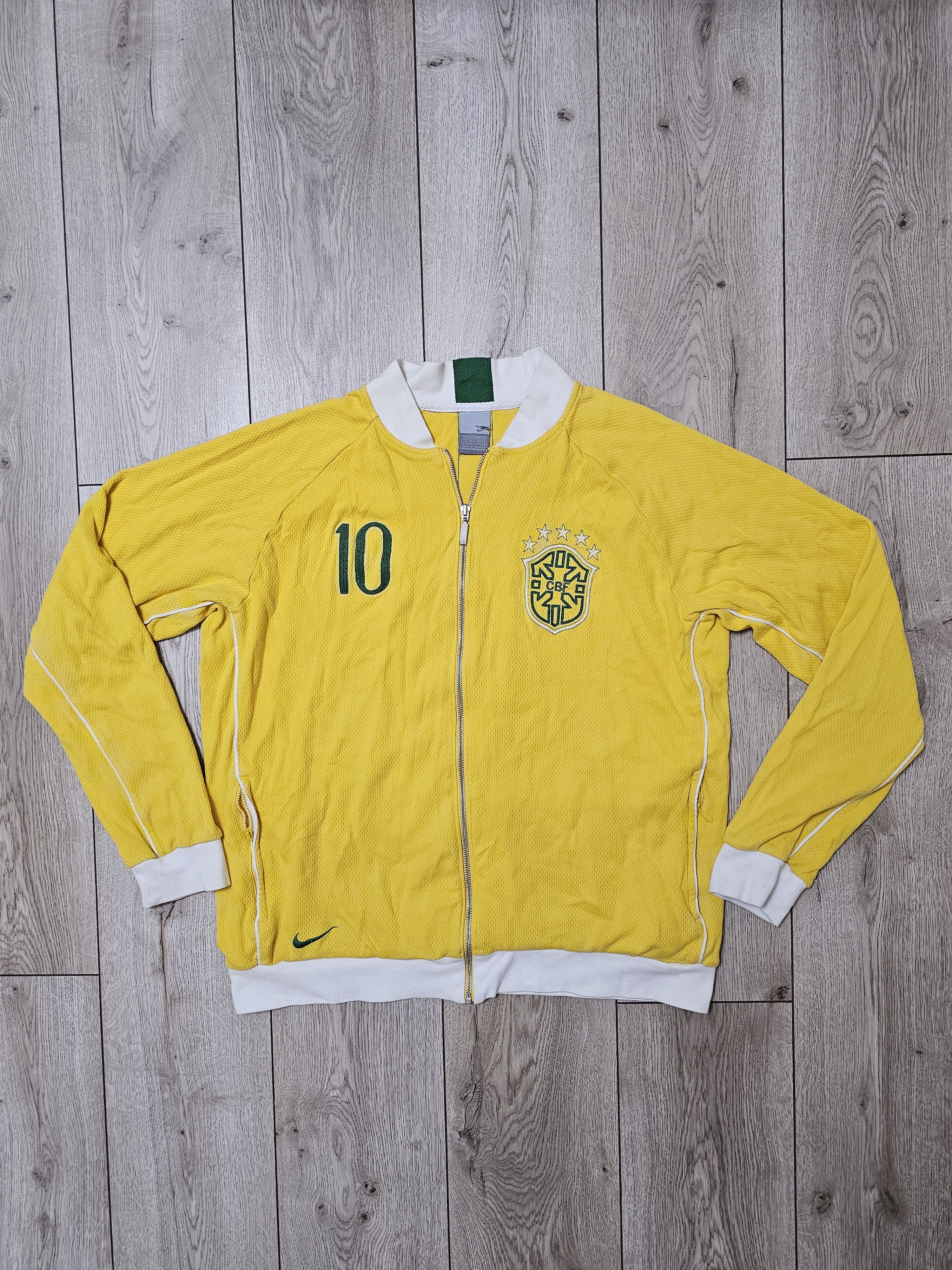 Nike BRAZIL VINTAGE TRAINING FOOTBALL JACKET SOCCER JACKET Size US XL / EU 56 / 4 - 1 Thumbnail