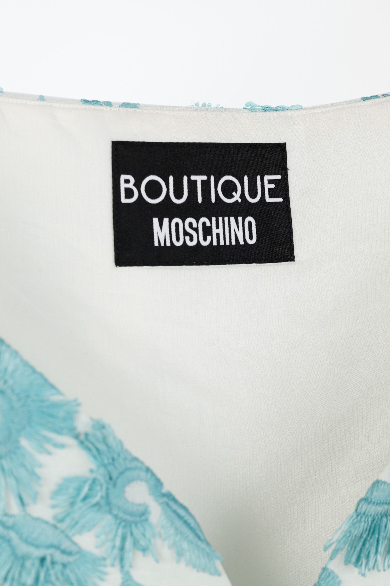 Boutique Moschino Boutique Moschino White & Blue Floral-Embroidered Maxi Dress Size M / US 6-8 / IT 42-44 - 4 Thumbnail