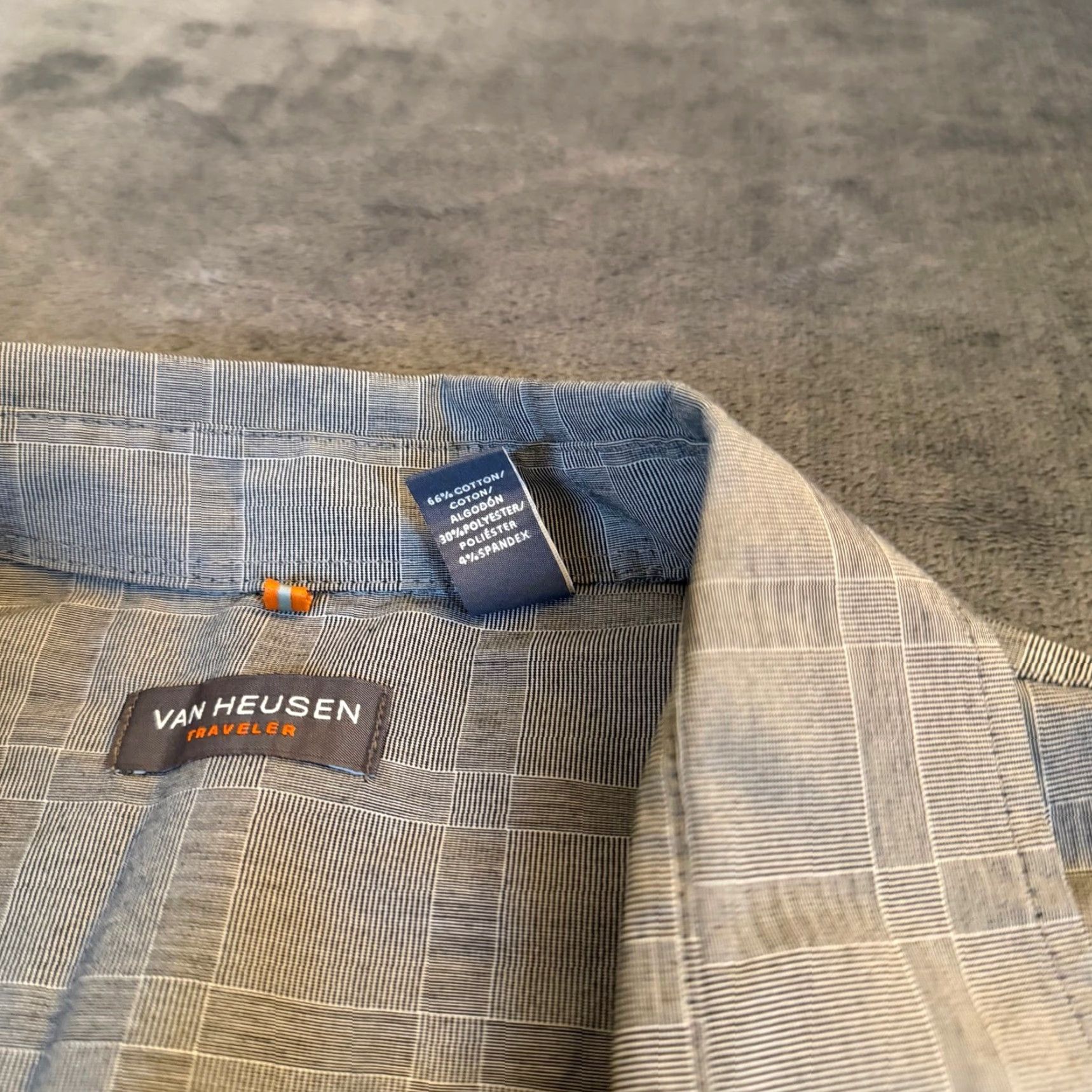 Van Heusen Van Heusen Traveler Mens Large Grey Grid Button Up Shirt Long Sleeve Stretch Size US L / EU 52-54 / 3 - 5 Thumbnail
