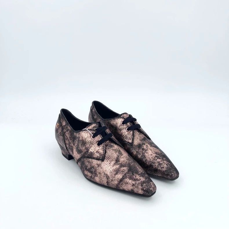Chanel Chanel Pointed Toe Shoes with Logo Size US 8 / IT 38 - 2 Thumbnail