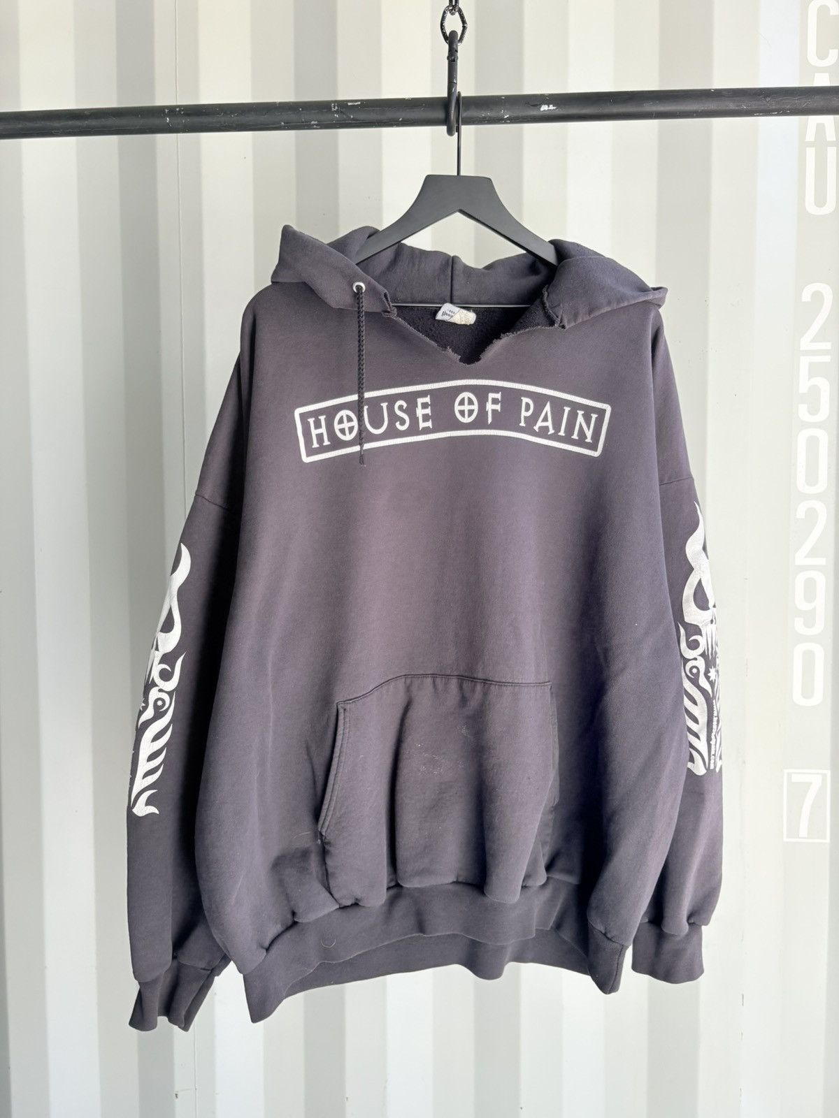 Vintage Thrashed House of Pain Faded Sweatshirt Boxy Fit ERD Grunge Size US XXL / EU 58 / 5 - 1 Thumbnail
