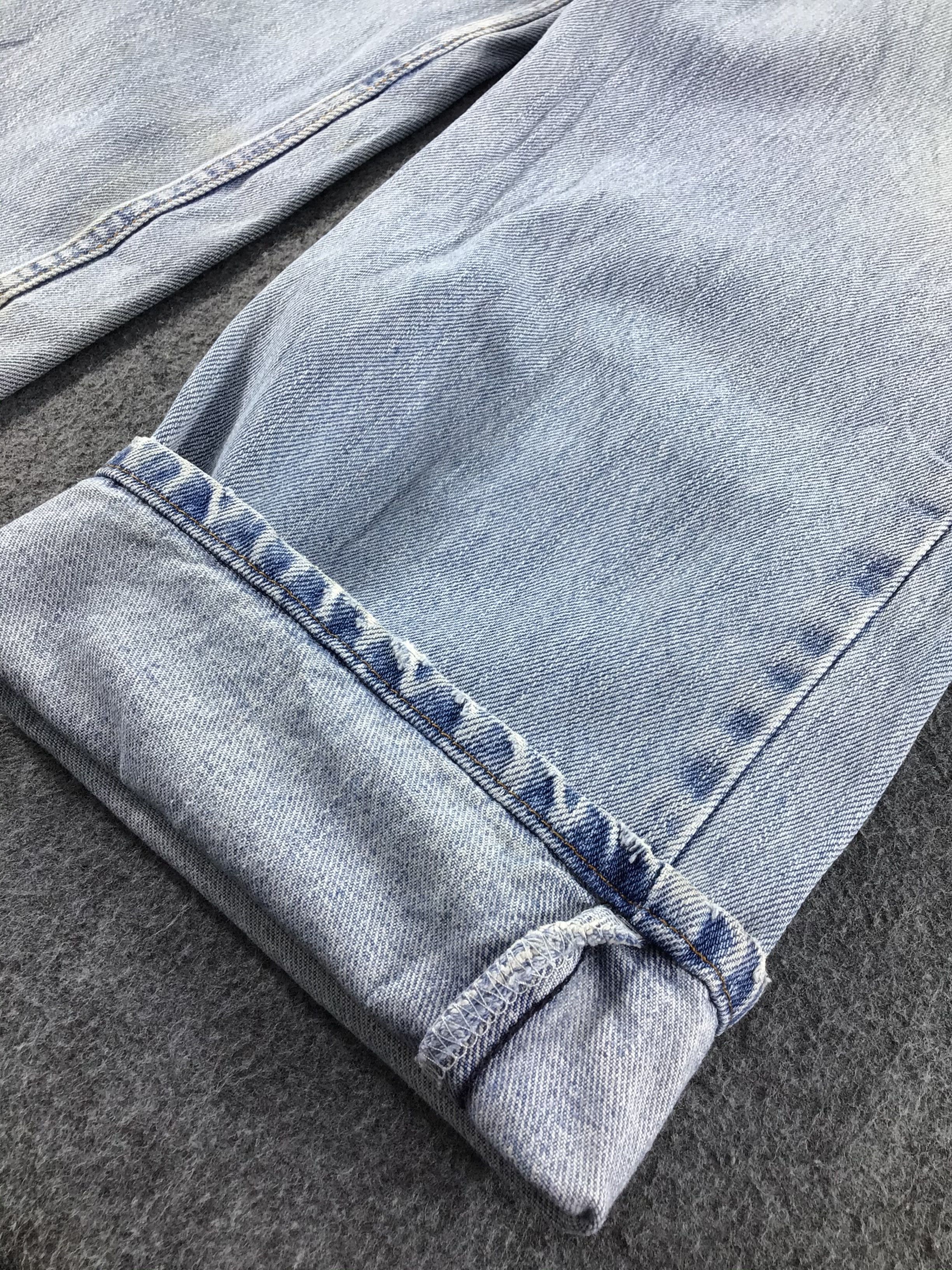 Levi's Vintage Levis 505 Jeans Light Wash Denim -J578 Size US 35 - 7 Thumbnail