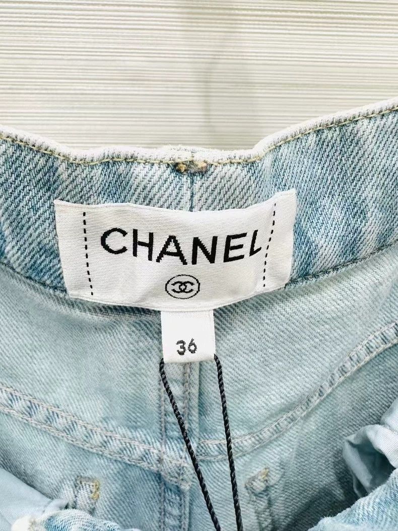 Chanel Chanel 25P light blue pearl jeans wide-leg trousers Size 24" / US 00 / IT 34 - 3 Thumbnail