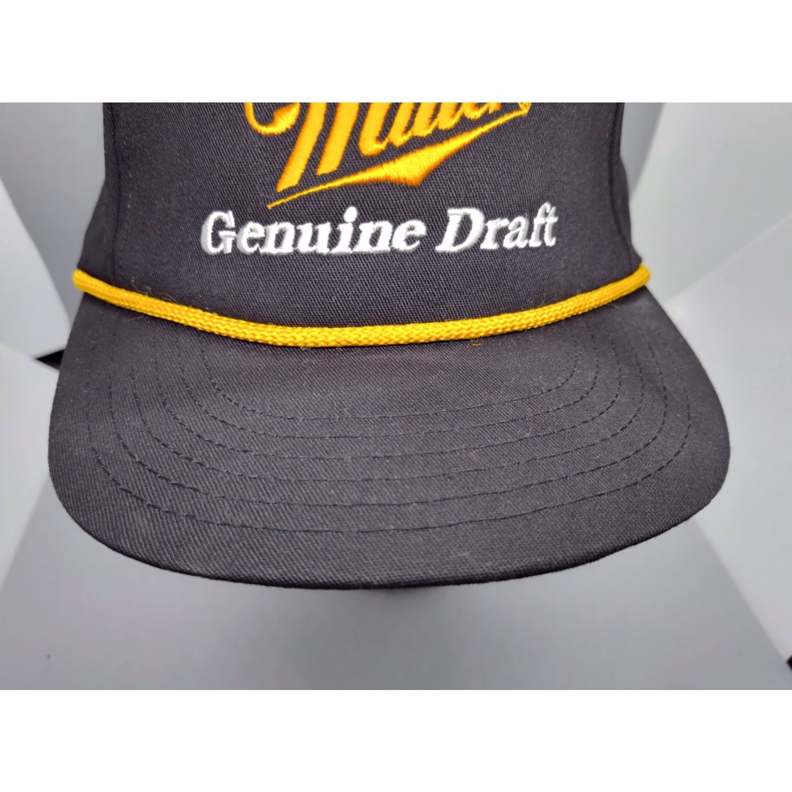 Vintage VINTAGE Miller Genuine Draft Rope Hat USA Adjustable Black Golf Hat Mens Size ONE SIZE - 3 Thumbnail