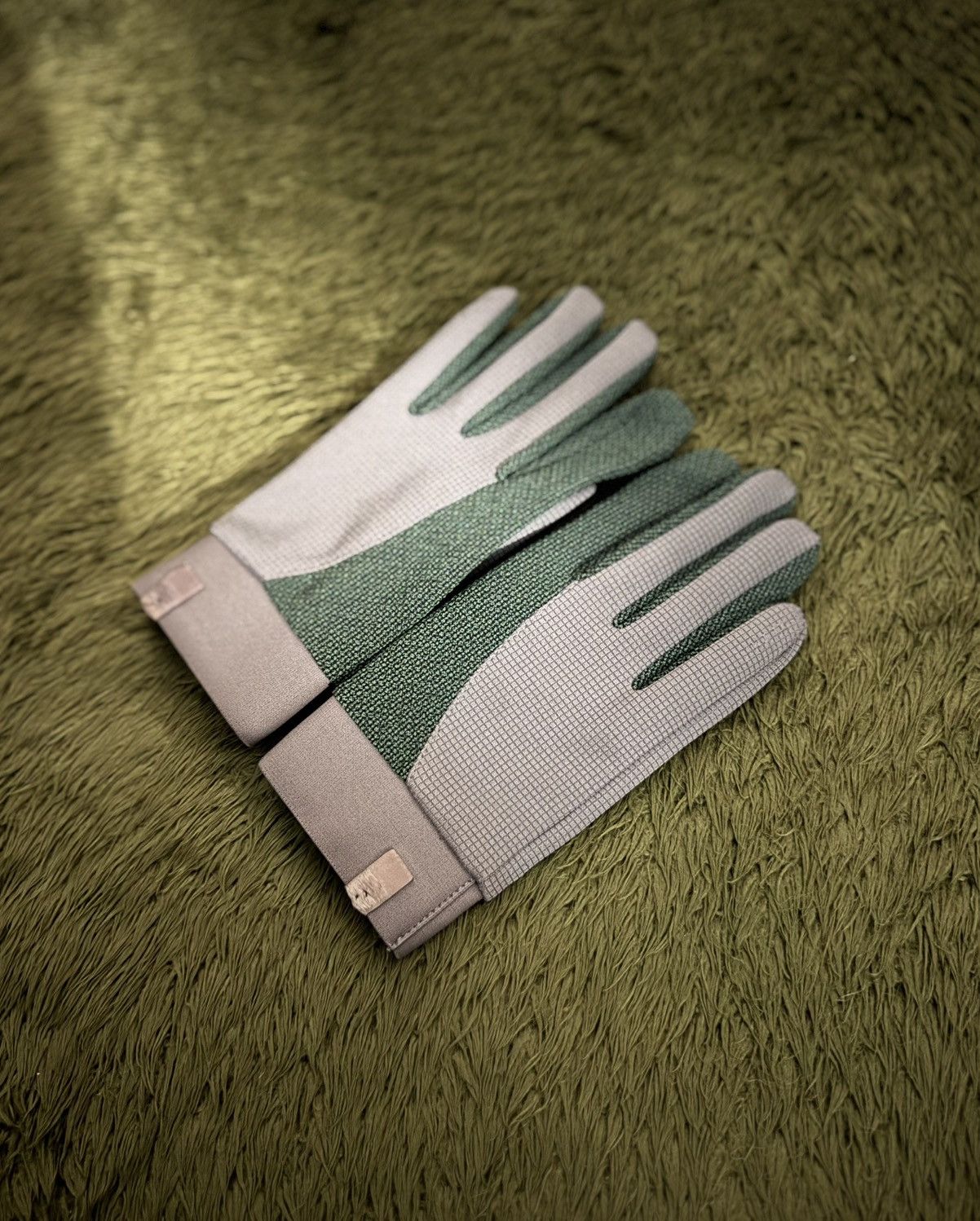 XLIM [OS] XLIM EP.4 01 Gloves – Green Size ONE SIZE - 1 Thumbnail