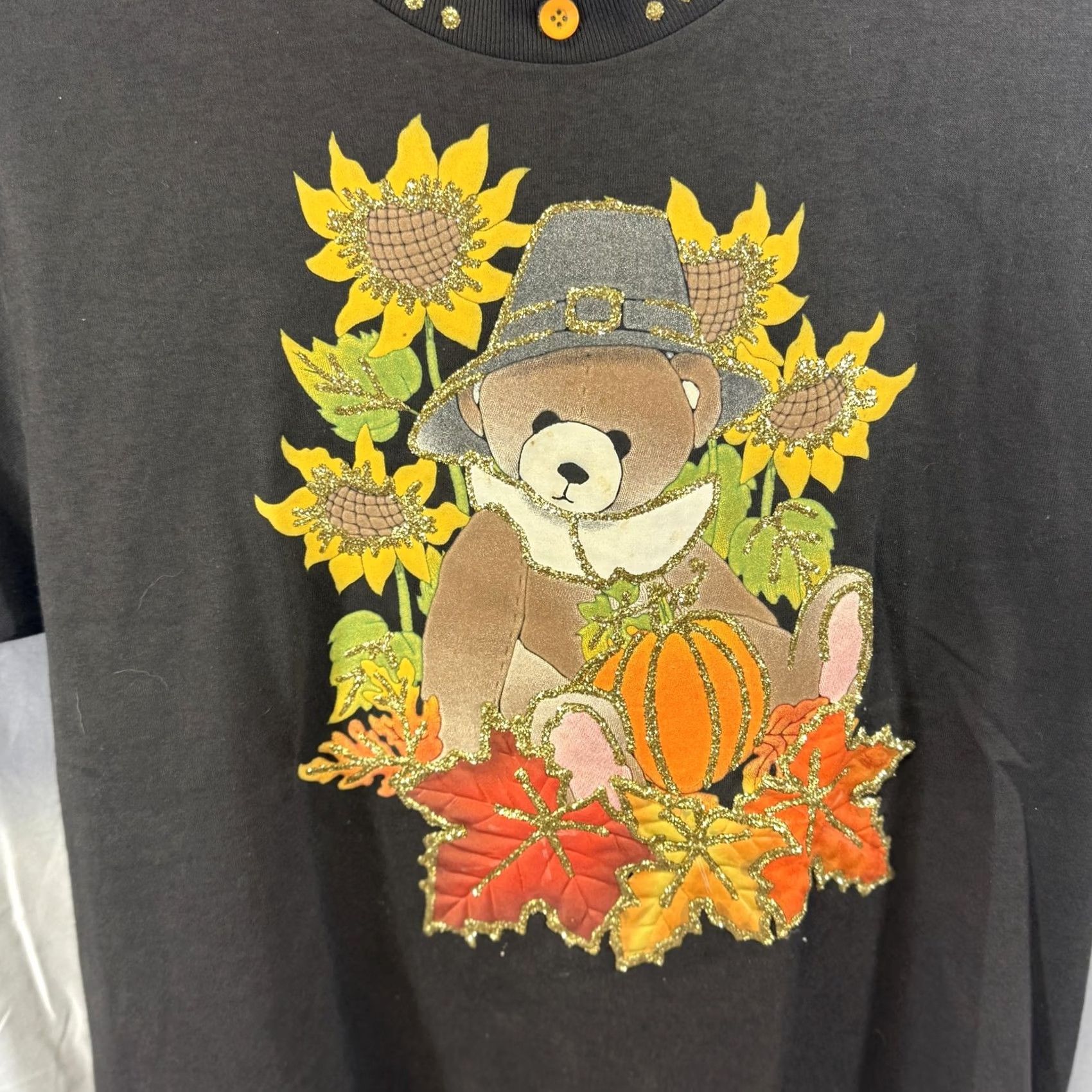 Hanes VINTAGE Hanes Womens Medium Black Fall Sunflower Pumpkin 90s Harvest Teddy Bear Graphic Short Sleeve Crew Neck T-Shirt Mens Medium Size M / US 6-8 / IT 42-44 - 3 Thumbnail
