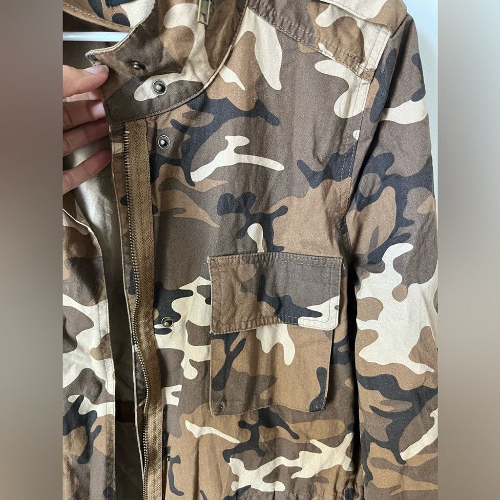 Forever 21 Brown Women’s Camouflage Camo Utility Jacket - M Size M / US 6-8 / IT 42-44 - 5 Thumbnail